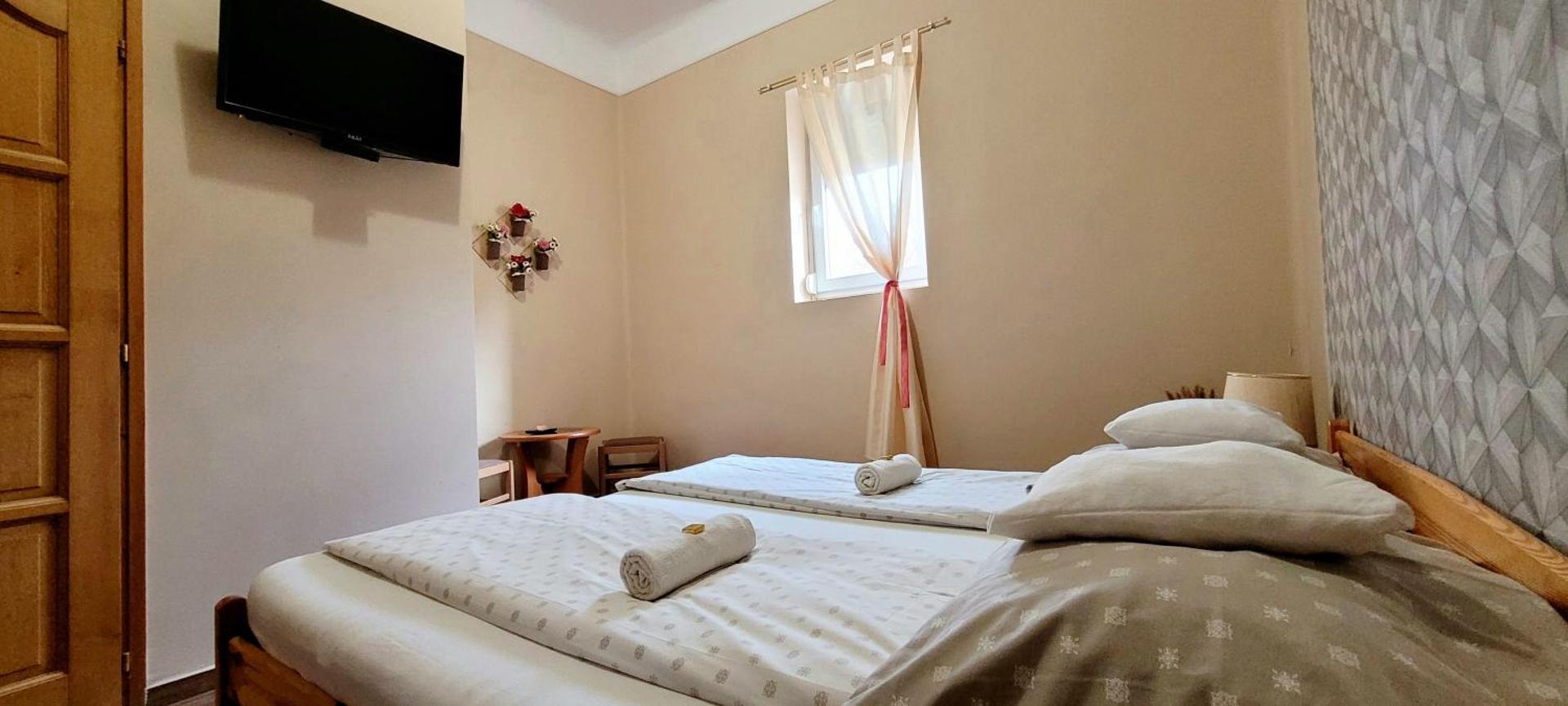 Megyeház Apartman