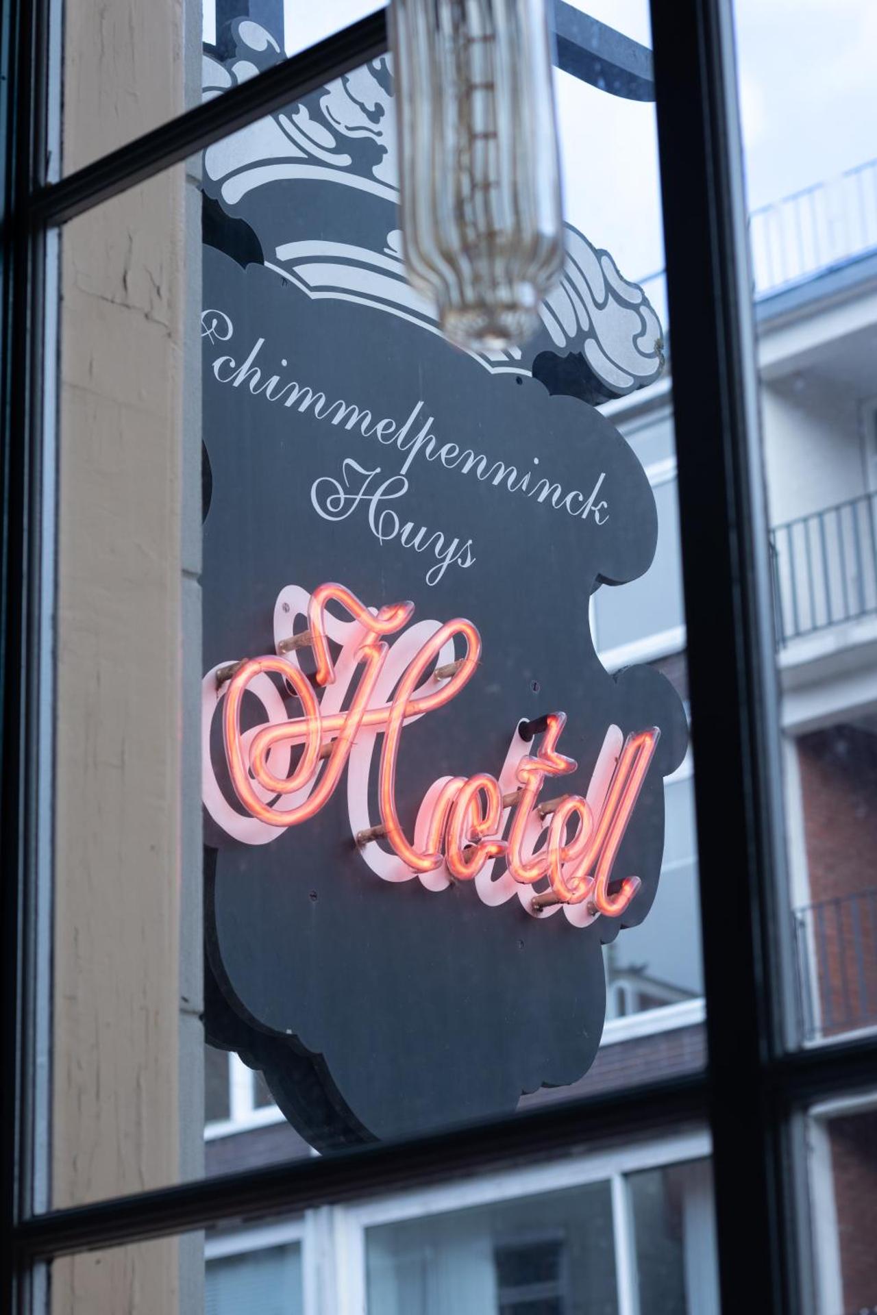 Logo/Certificate/Sign