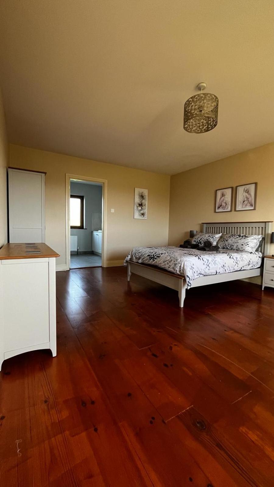 BARR AN CHNOIC HOLIDAY LETTINGS