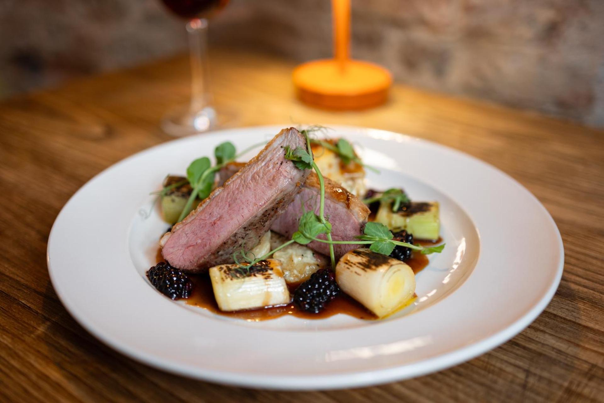 Restaurant/places to eat