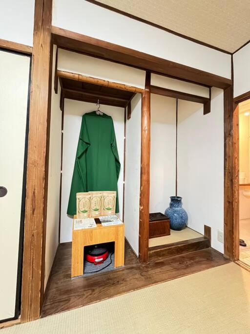 最大８人様まで宿泊可能な１棟貸しです！近鉄八尾駅から徒歩３分！