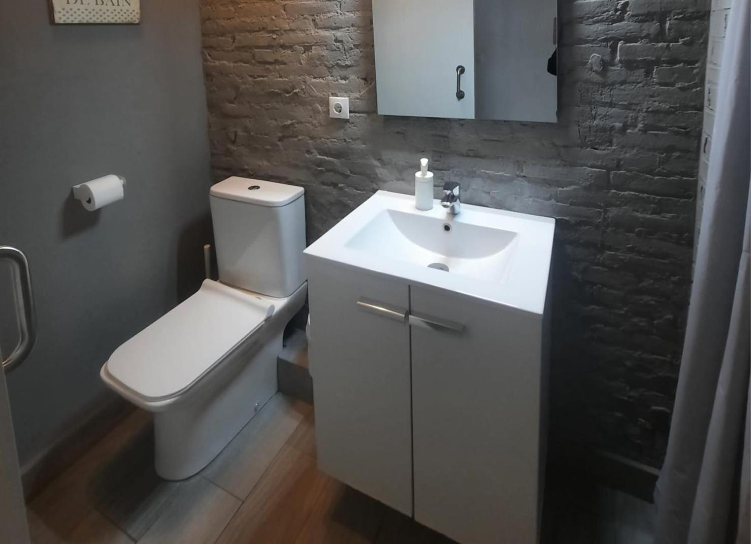 Bonito Alojamiento F