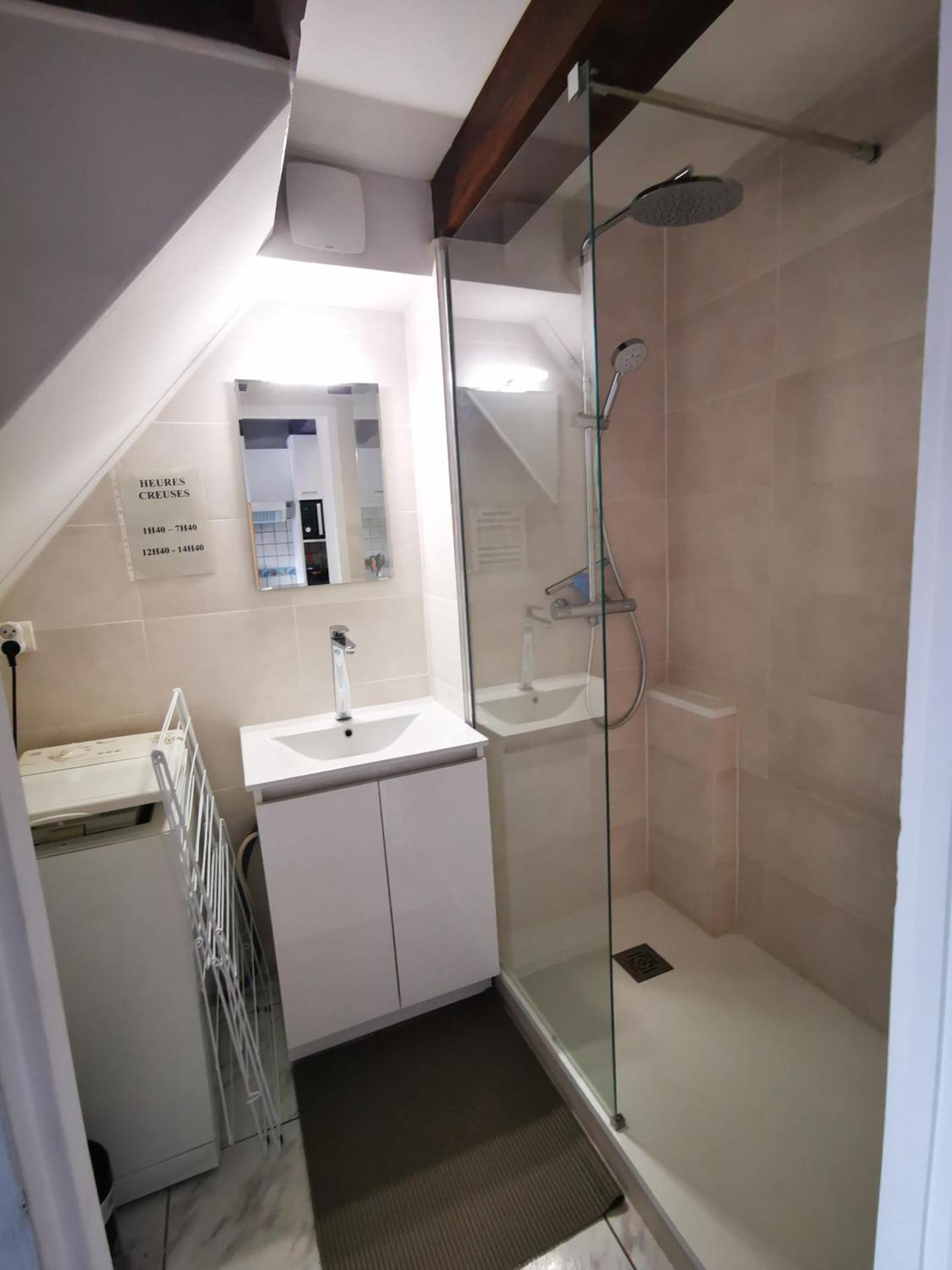 Le Pré Catalan - Piscine en saison - En bord de mer - Accès animations - Commerce -Plage