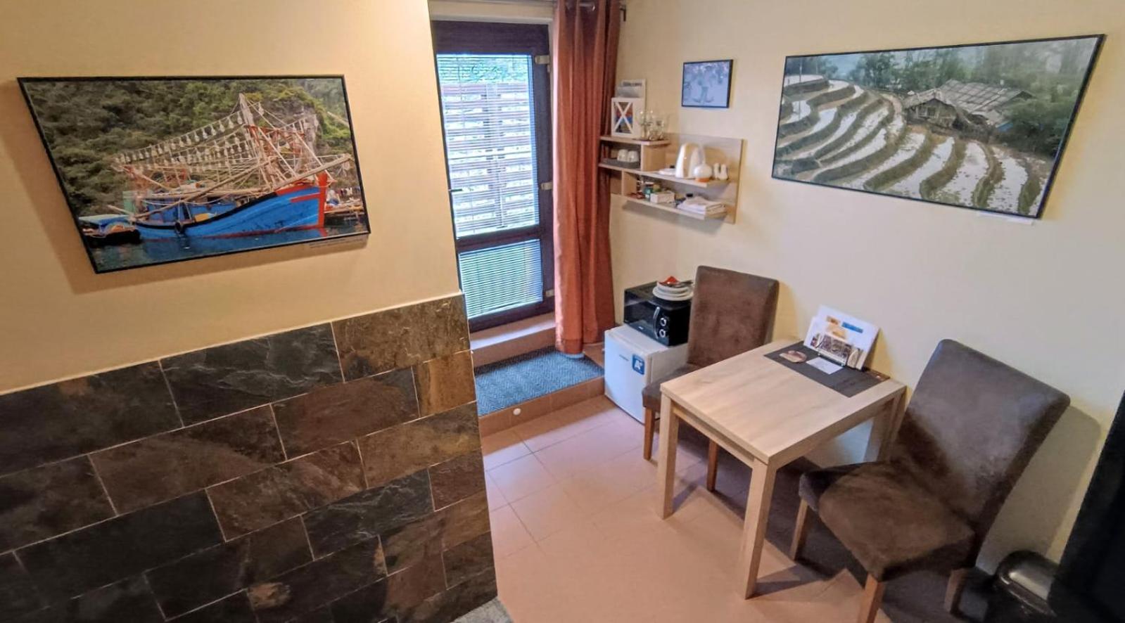 Deluxe Double Room with Shower