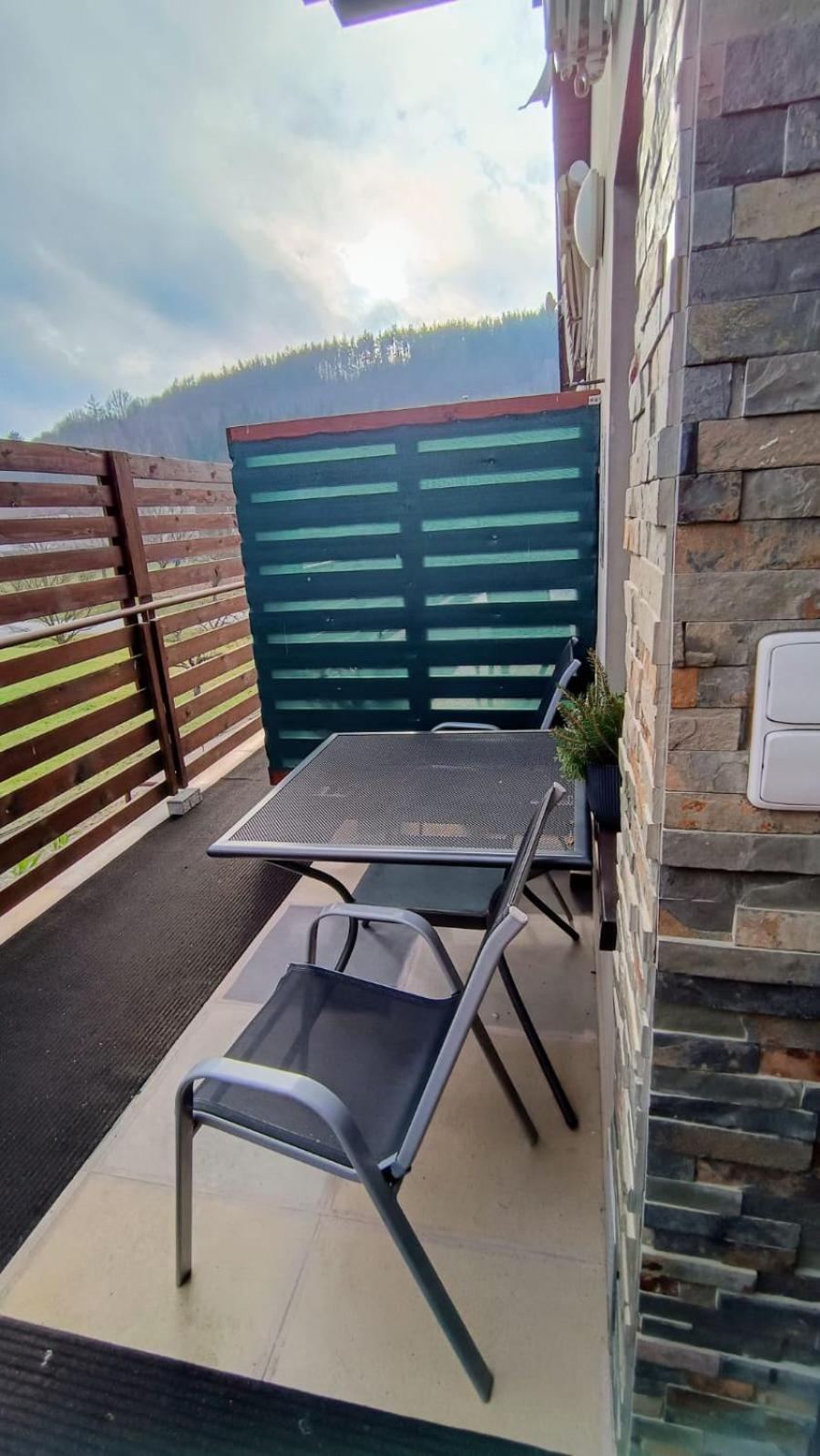 Deluxe Double Room with Shower