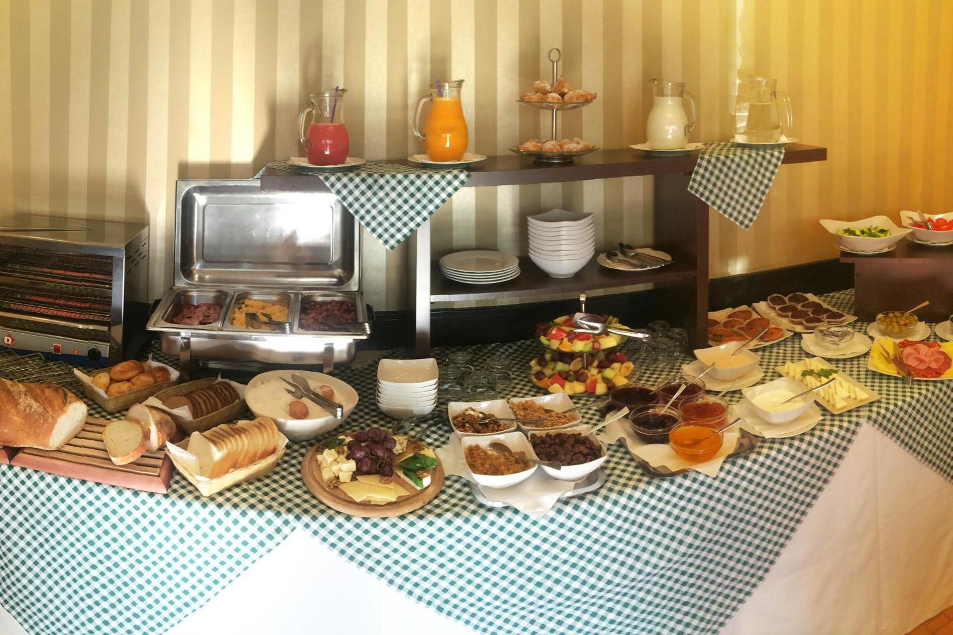 Continental breakfast