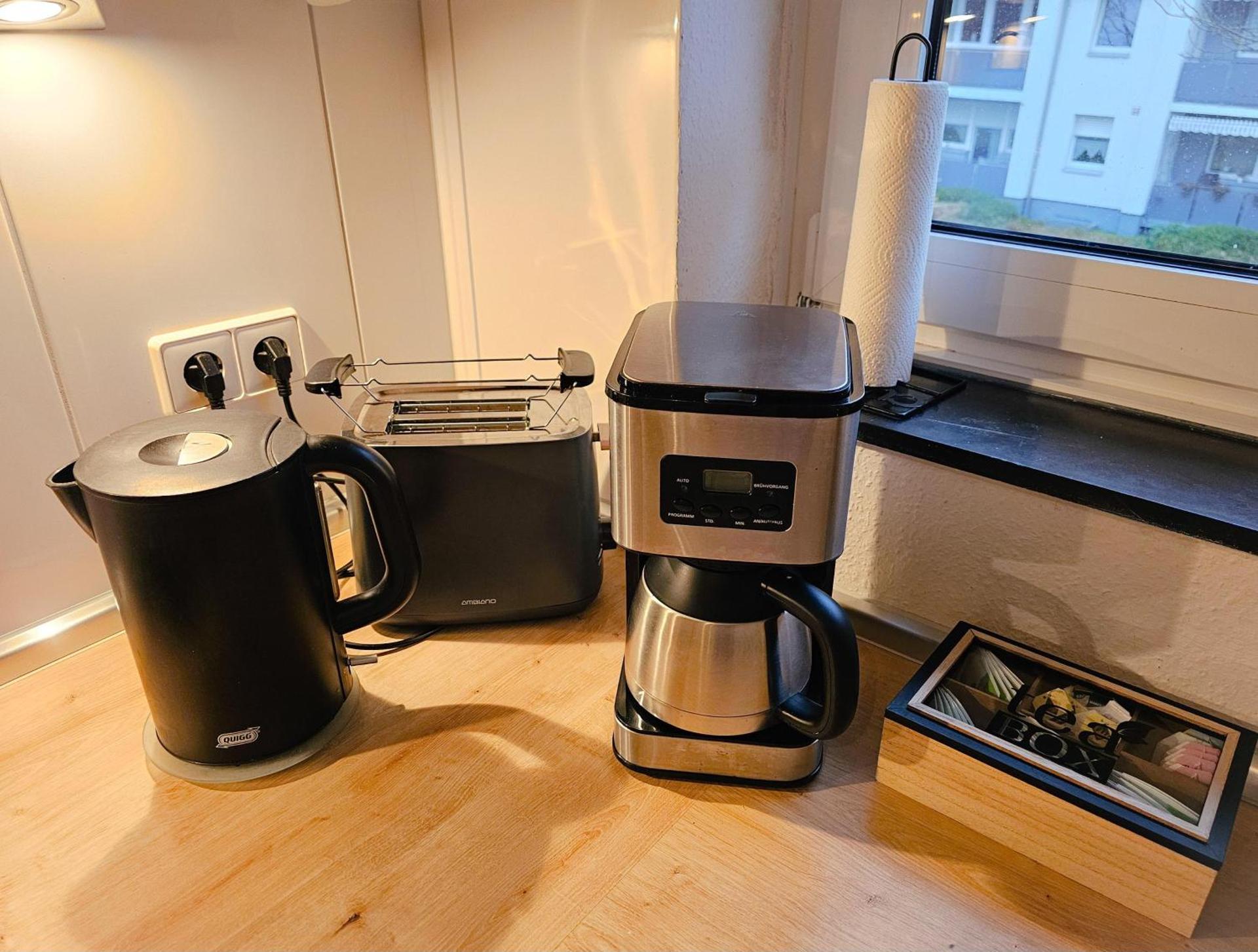 Coffee/tea facilities