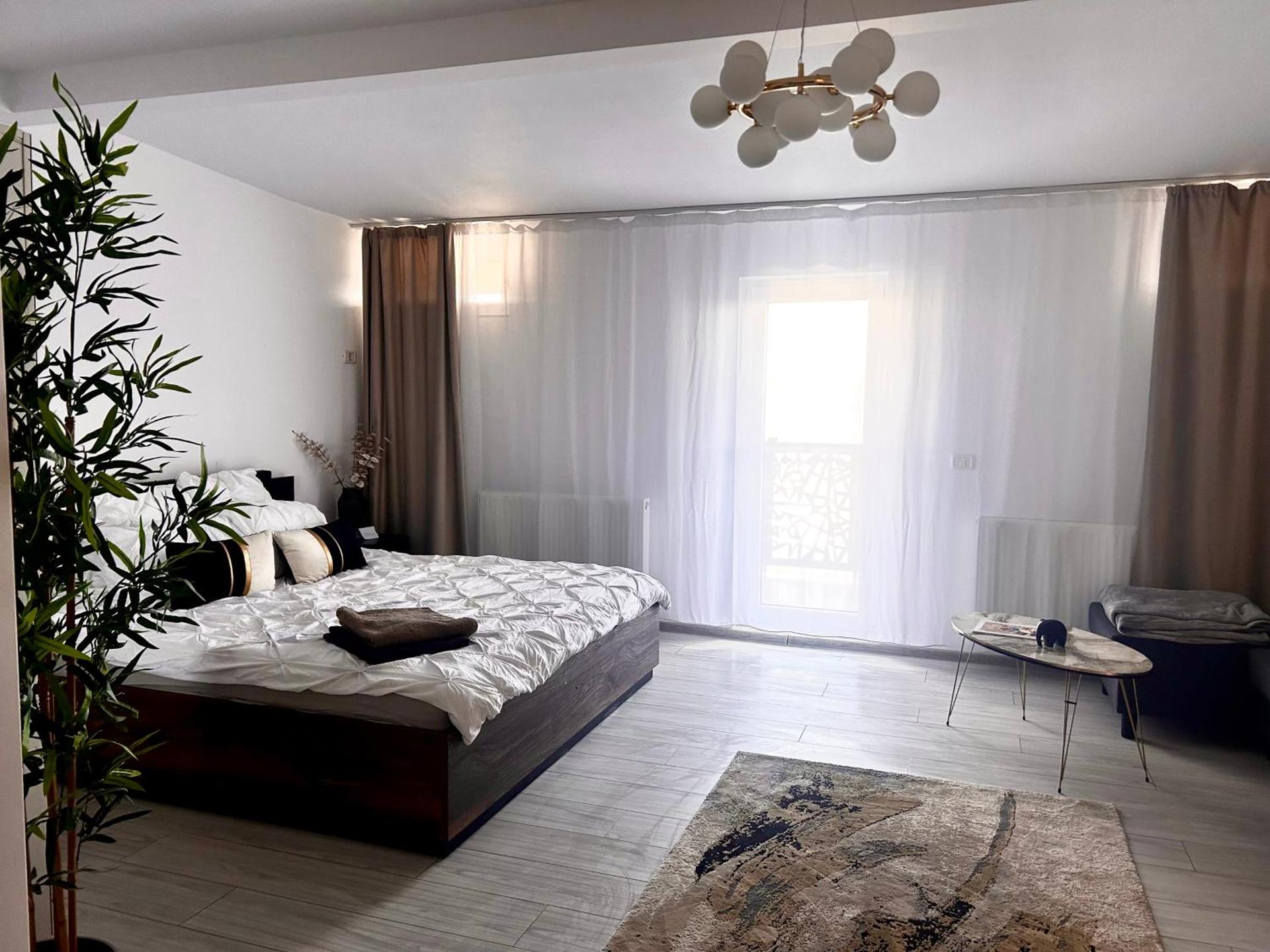 Brand New Apartment with Self check in - Spital Fundeni -Dragonul Rosu