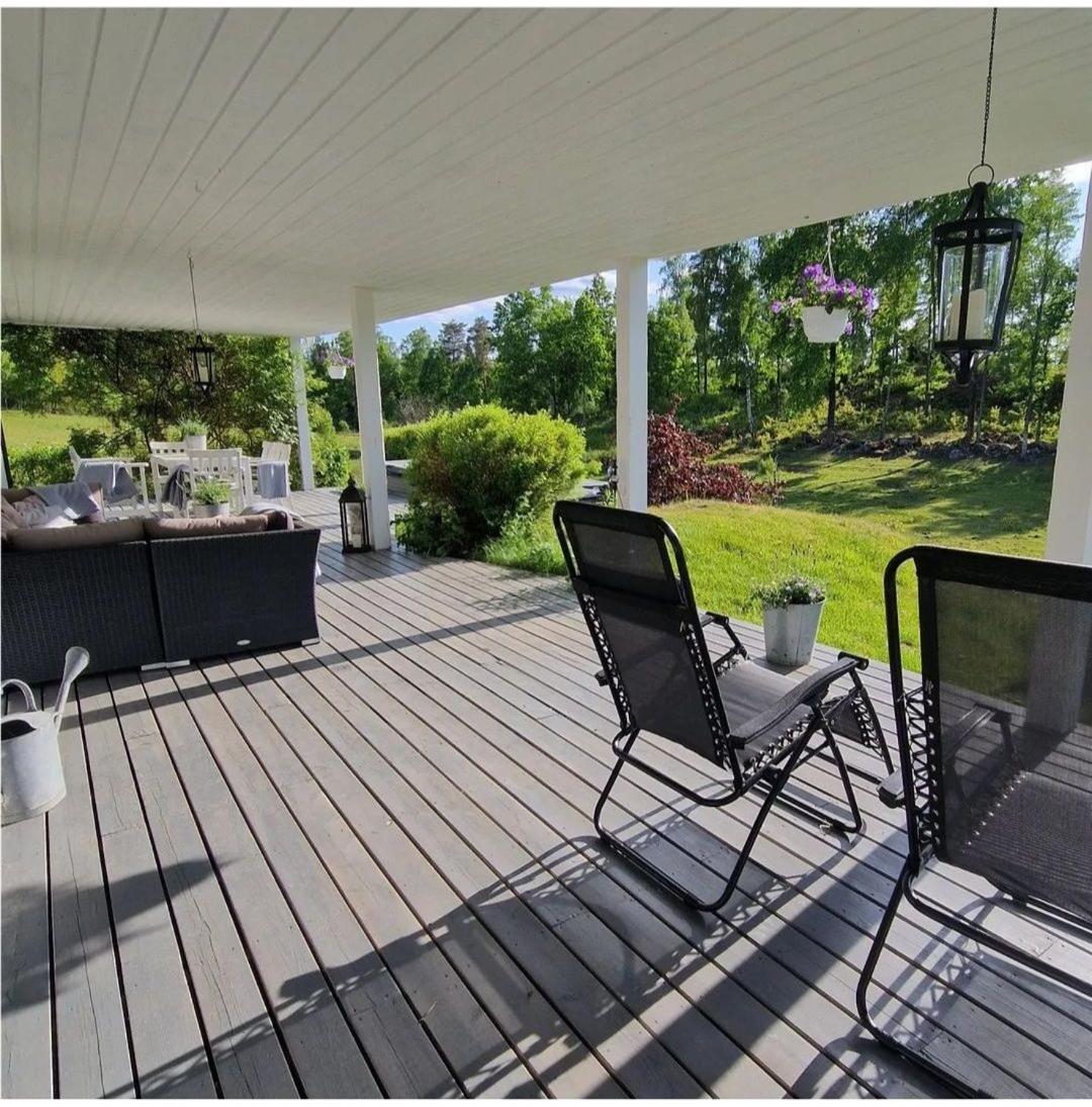 Höhällets Lantliga Rum