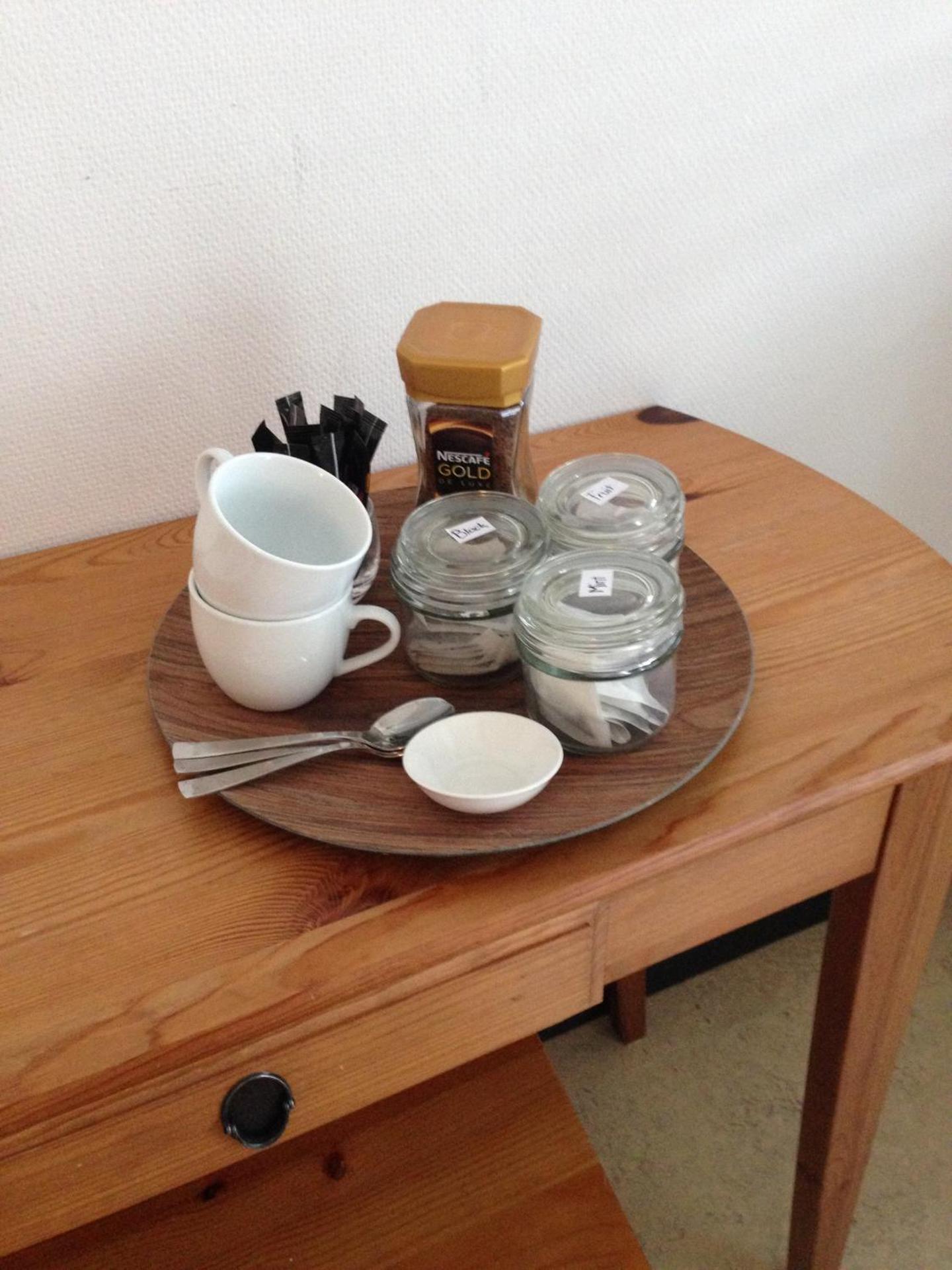Coffee/tea facilities