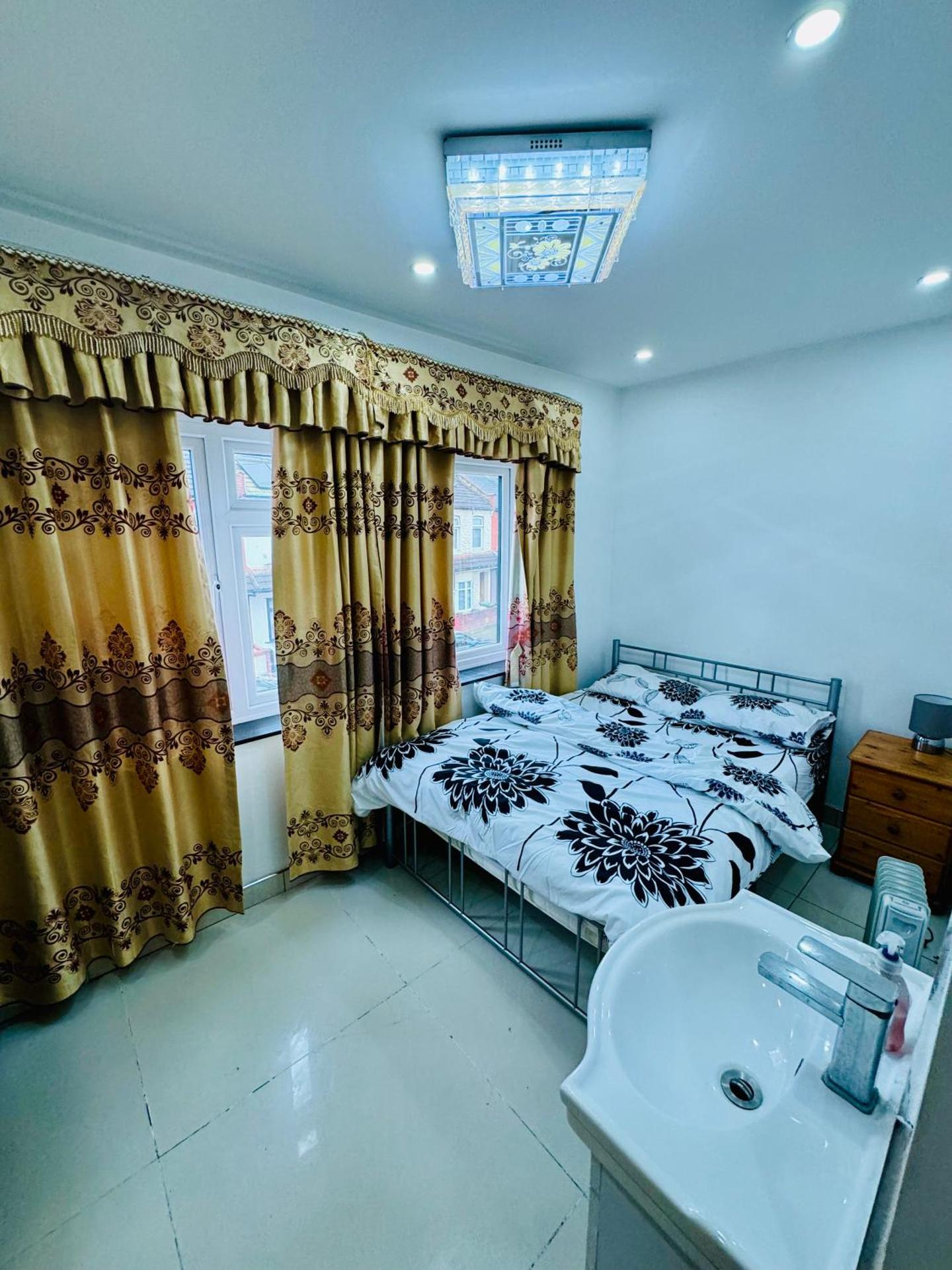 The Great Falcon Accommodation