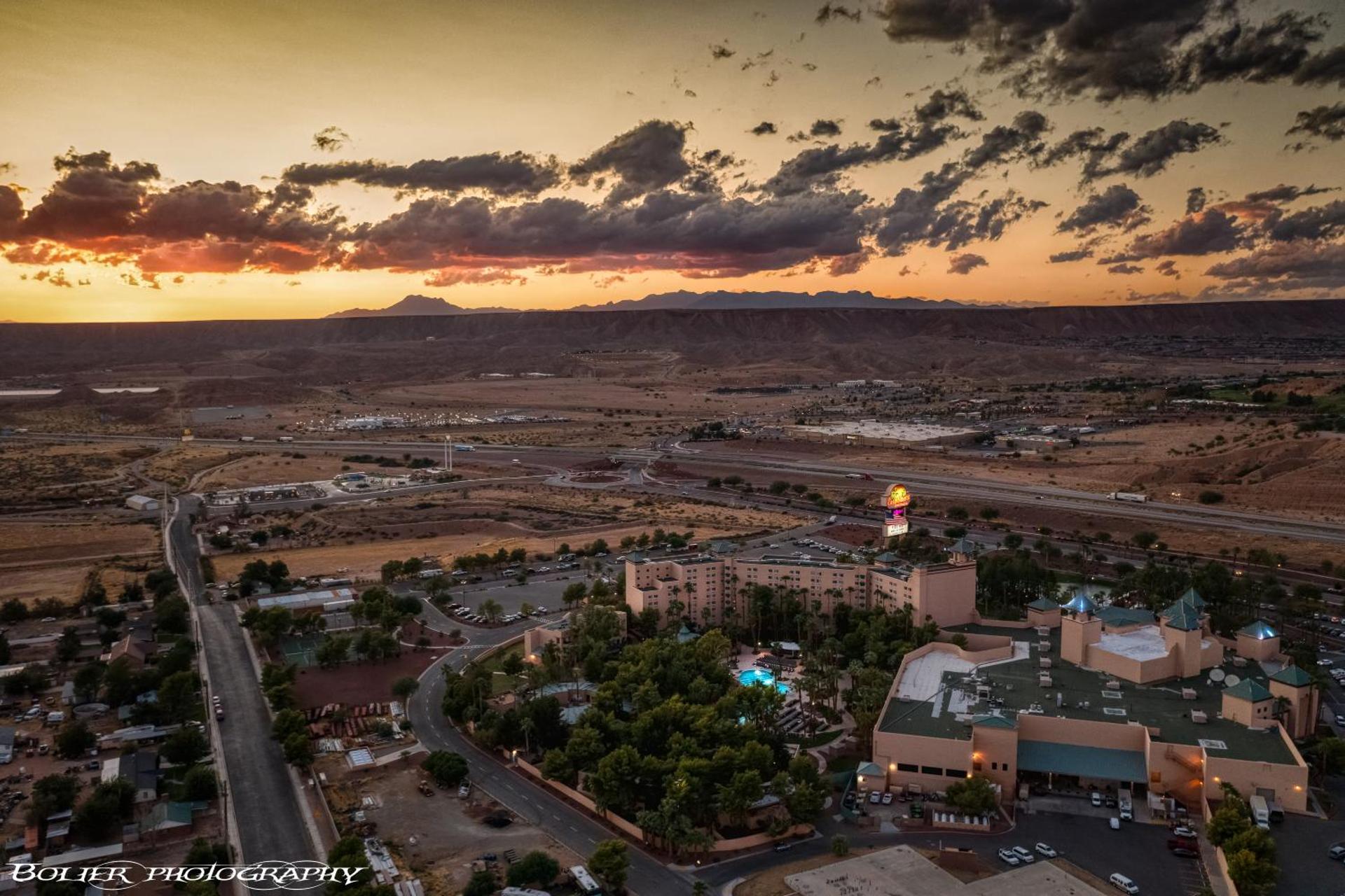 Golfer’s Oasis Condominium at Hawk Ridge
