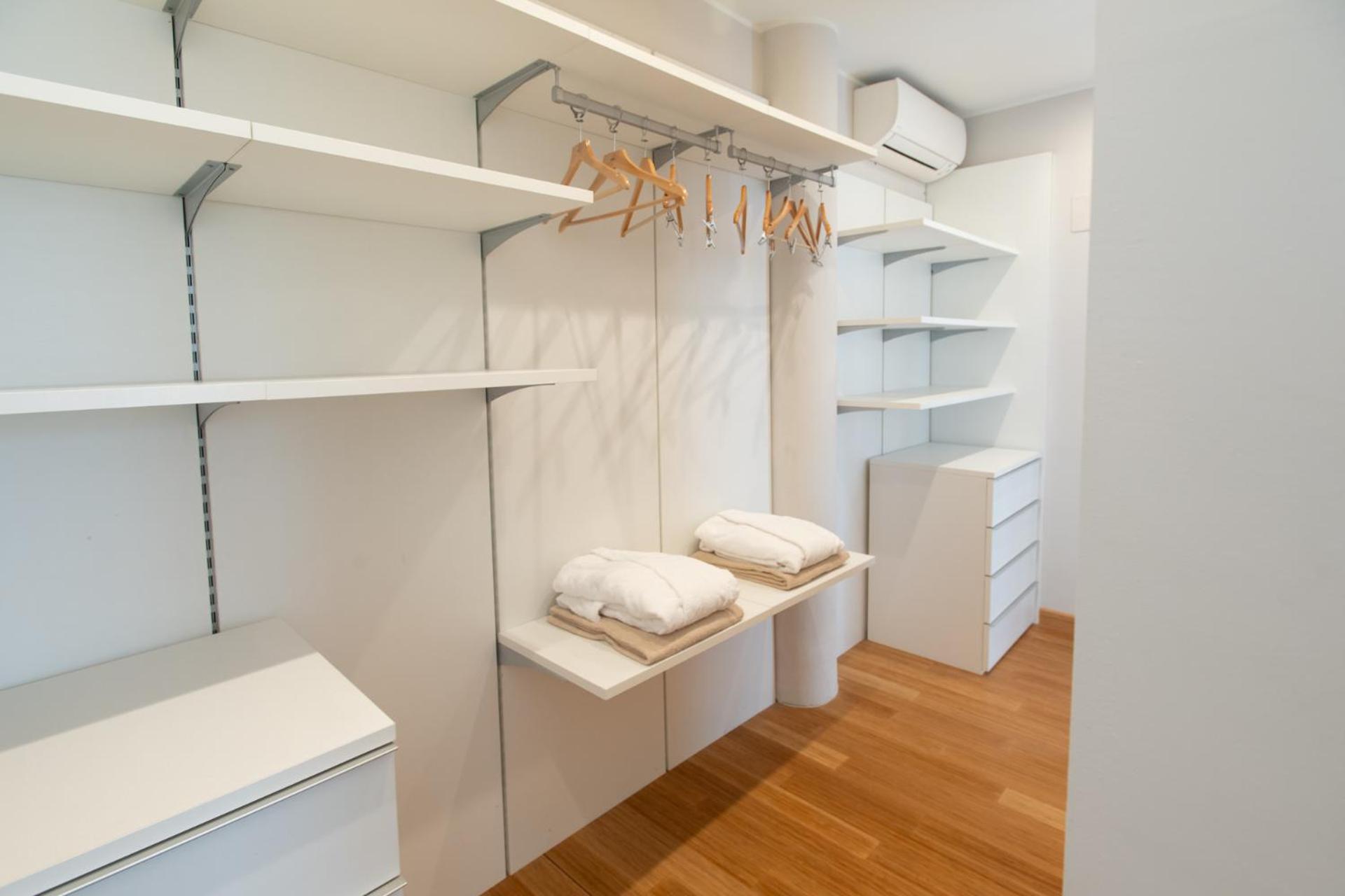 Suite with Pool Access