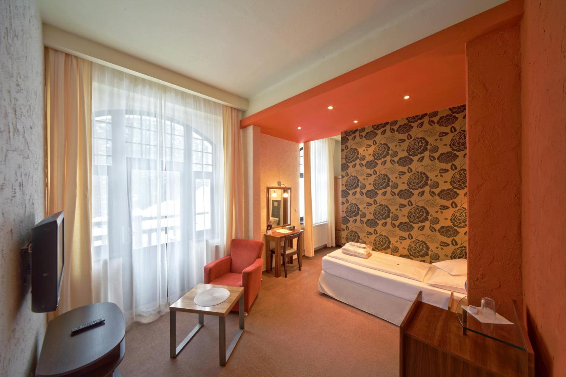 Standard Single Room