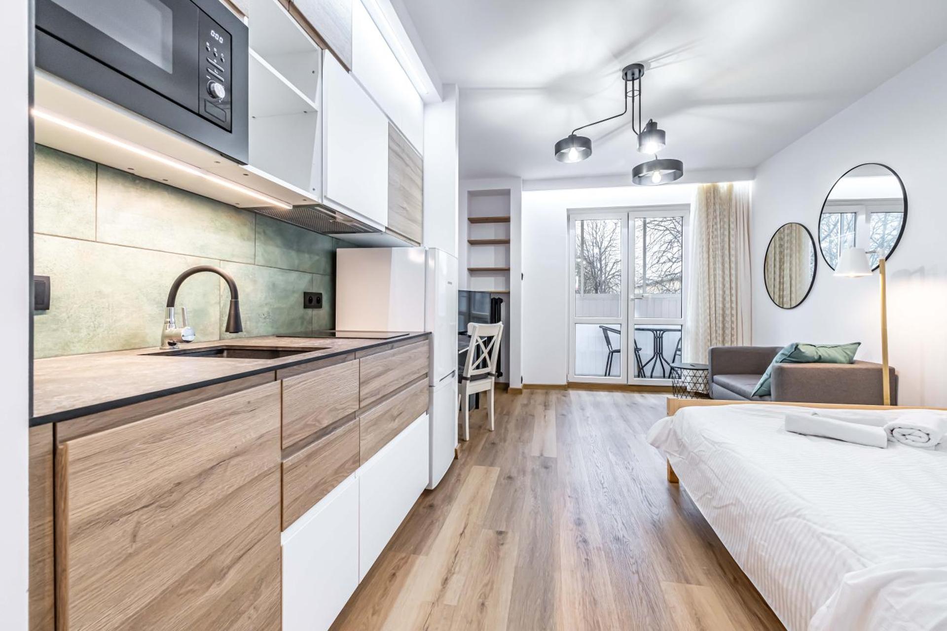 Modern Studio close to the Metro