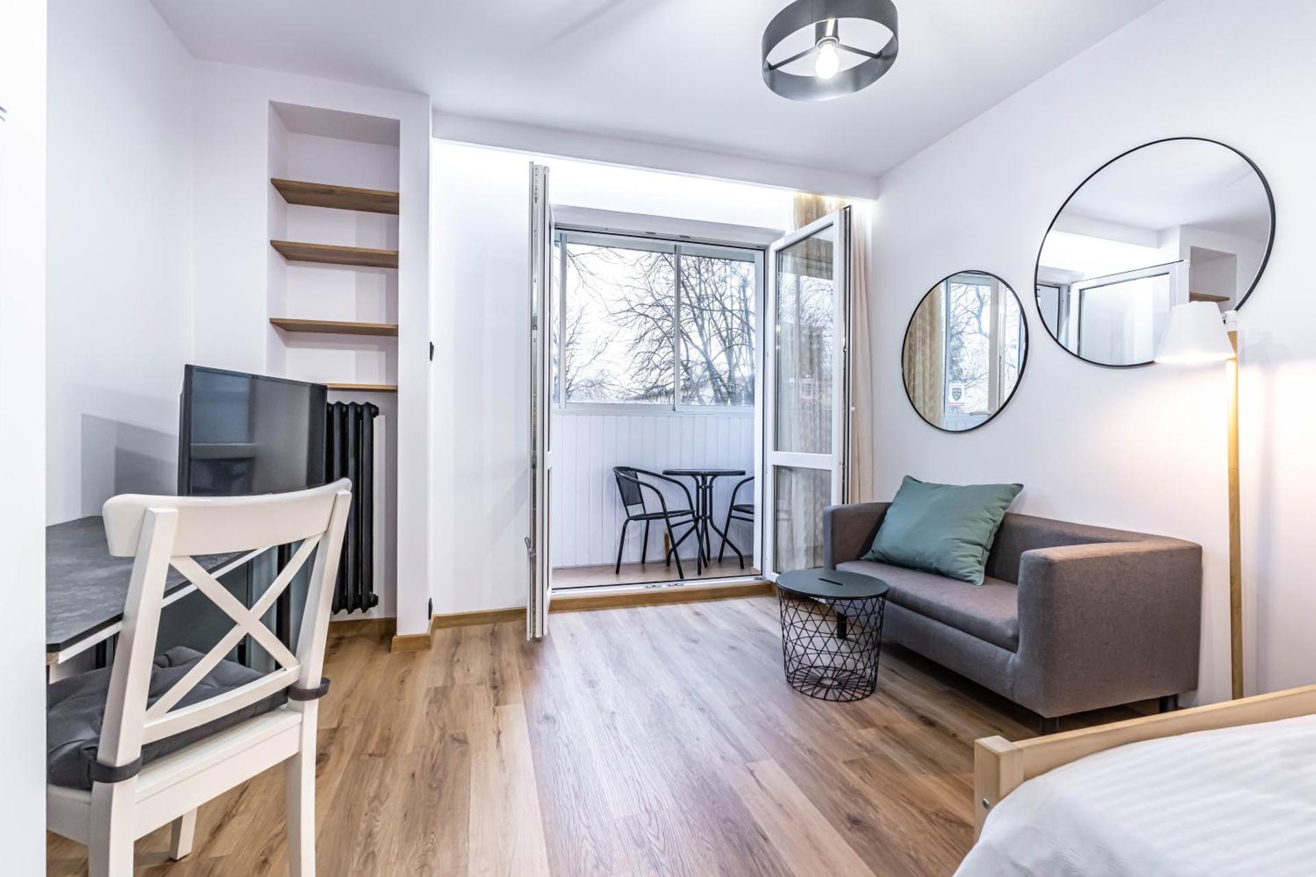 Modern Studio close to the Metro