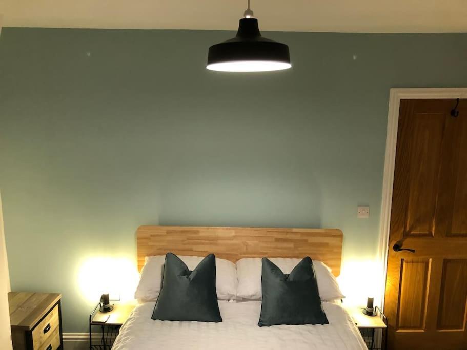 Harbour Hideaway, Scarborough. Old Town