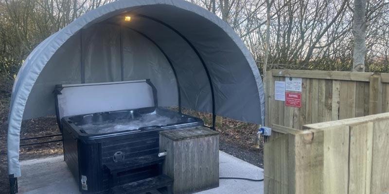 Dog Friendly Stagecoach Glamping Pod with Hot Tub