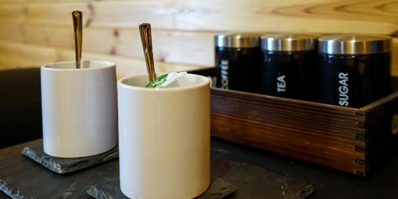 Dog Friendly Stagecoach Glamping Pod with Hot Tub