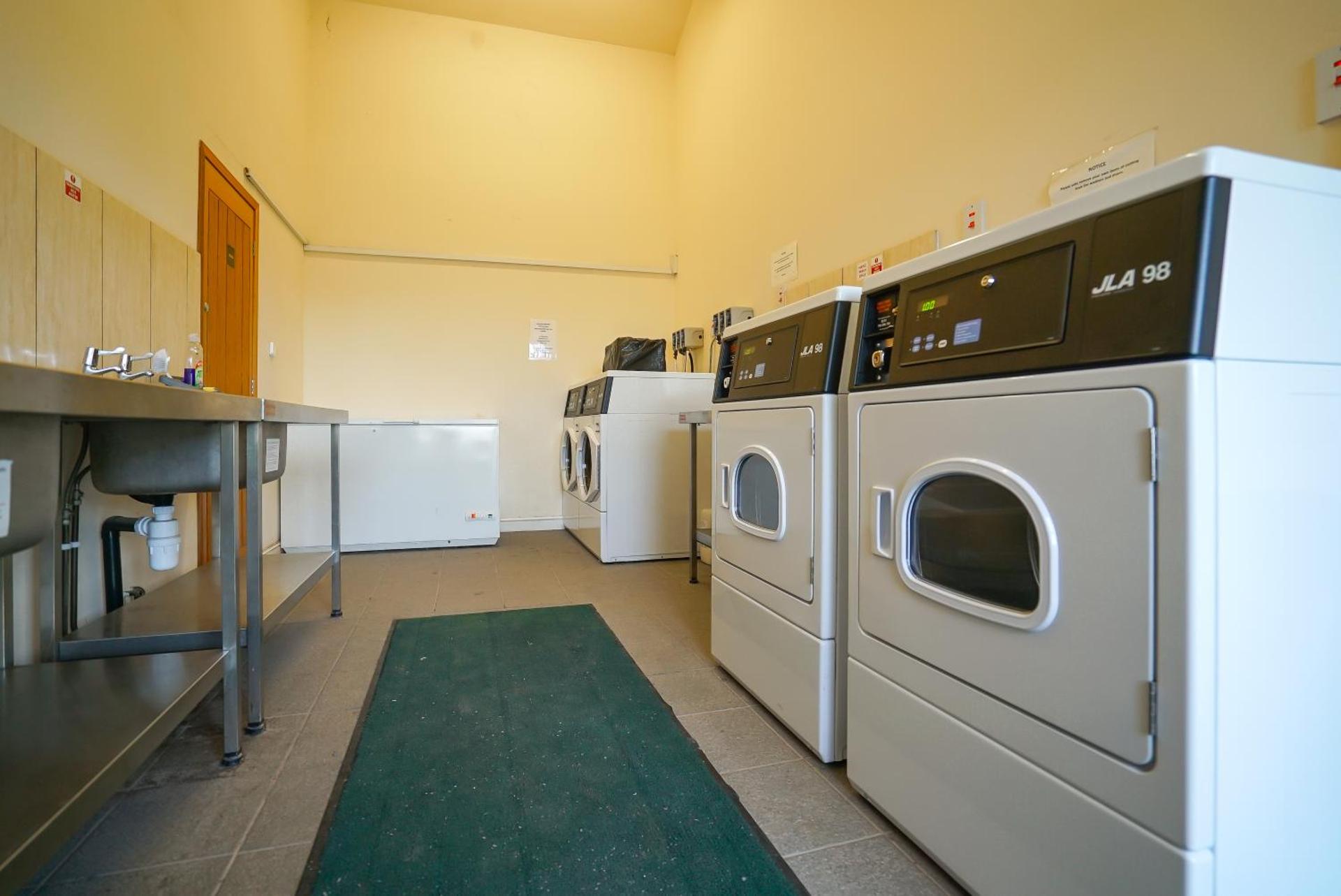 Dog Friendly Stagecoach Glamping Pod with Hot Tub