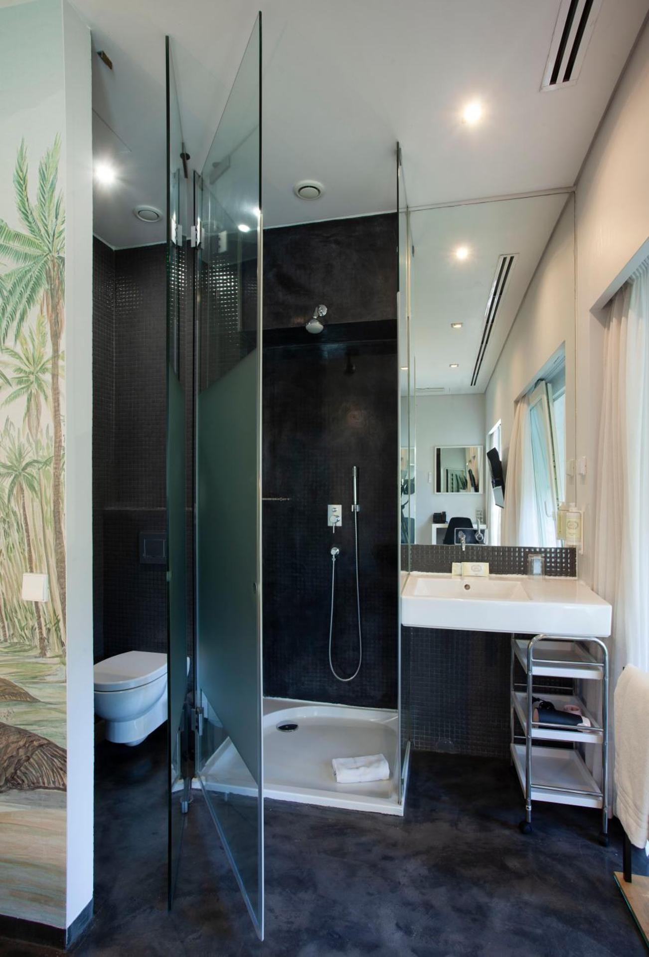 Junior Double Room with Balcony