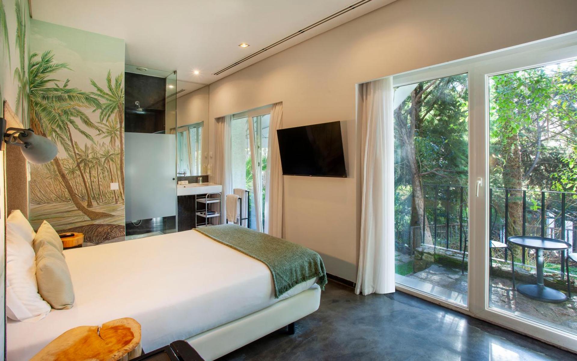 Junior Double Room with Balcony