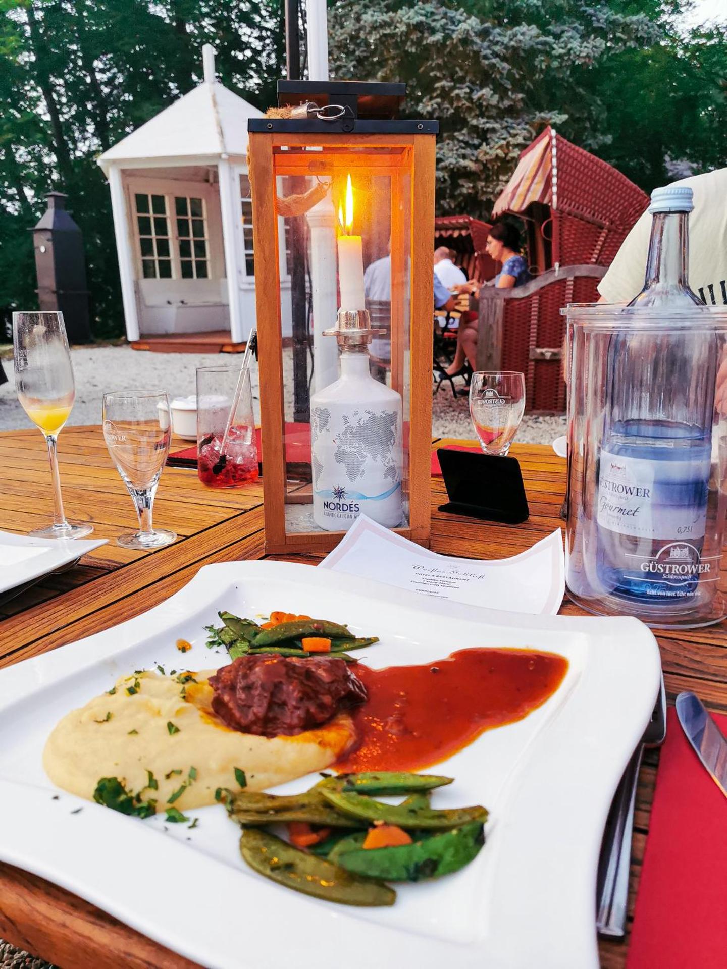 Restaurant/places to eat