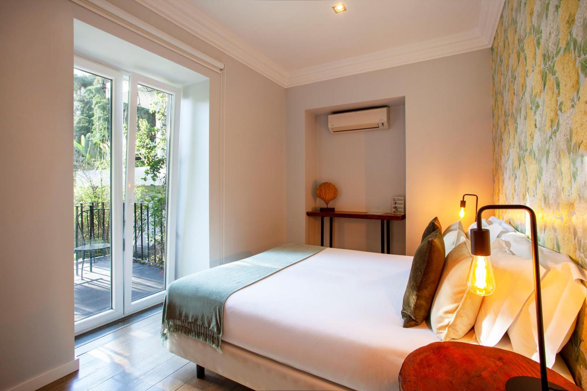 Superior Double Room with Balcony