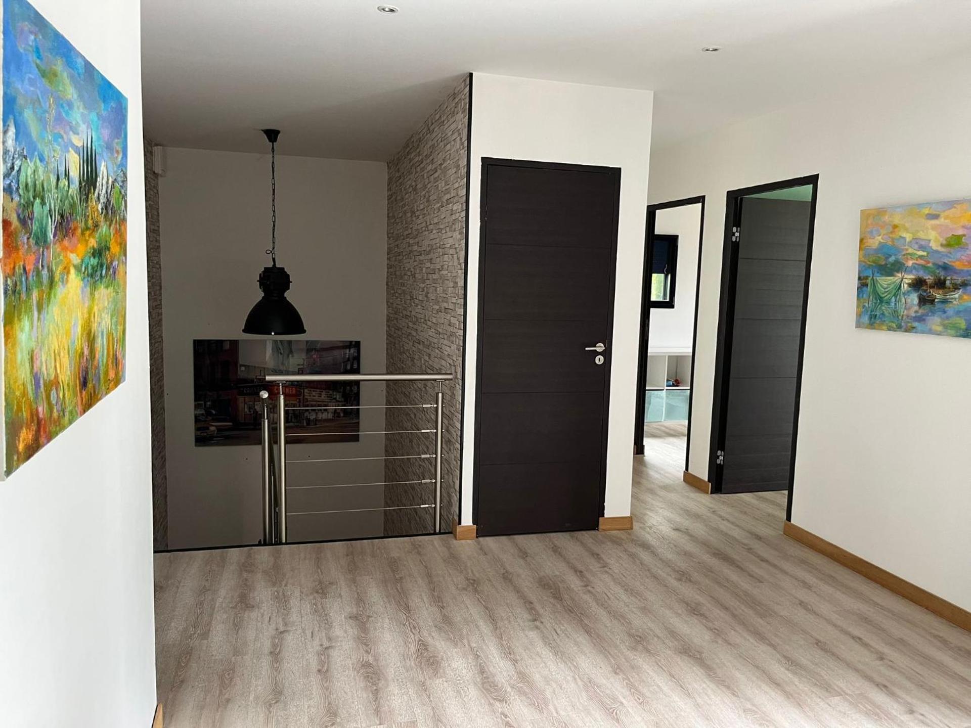 VILLA piscine à proximité de Lyon