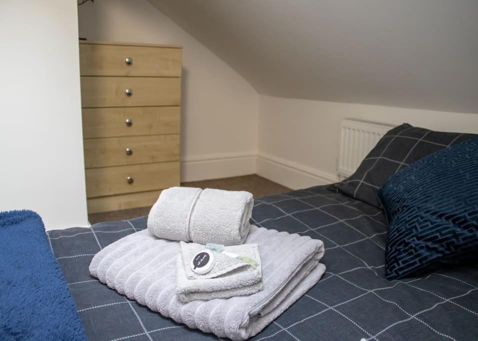 Book your stay near Bailgate the heart of Lincoln! Short let & longer bookings welcome, weekly and monthly offers