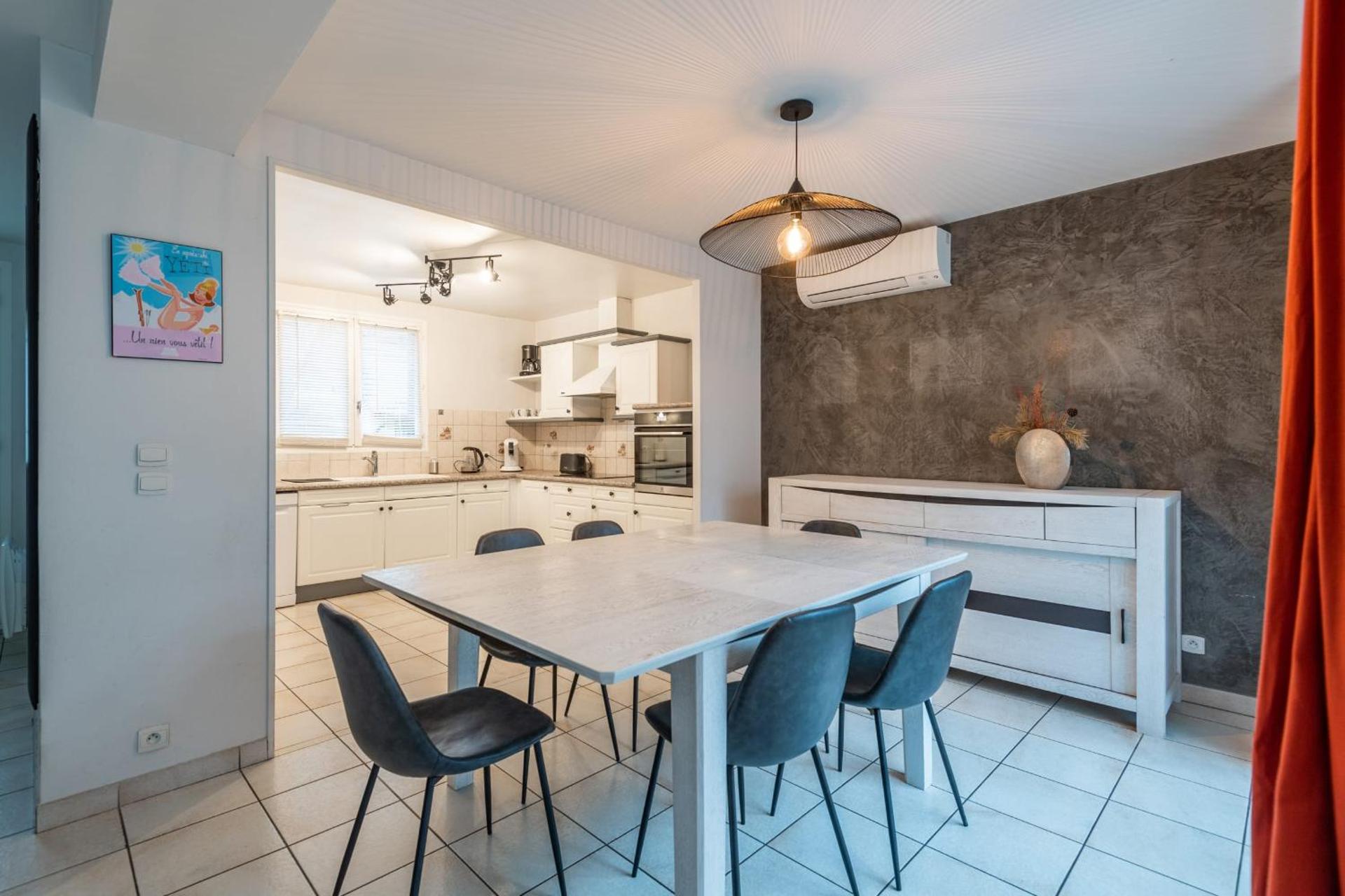 ALPILOC - Town house with garden and winter lounge