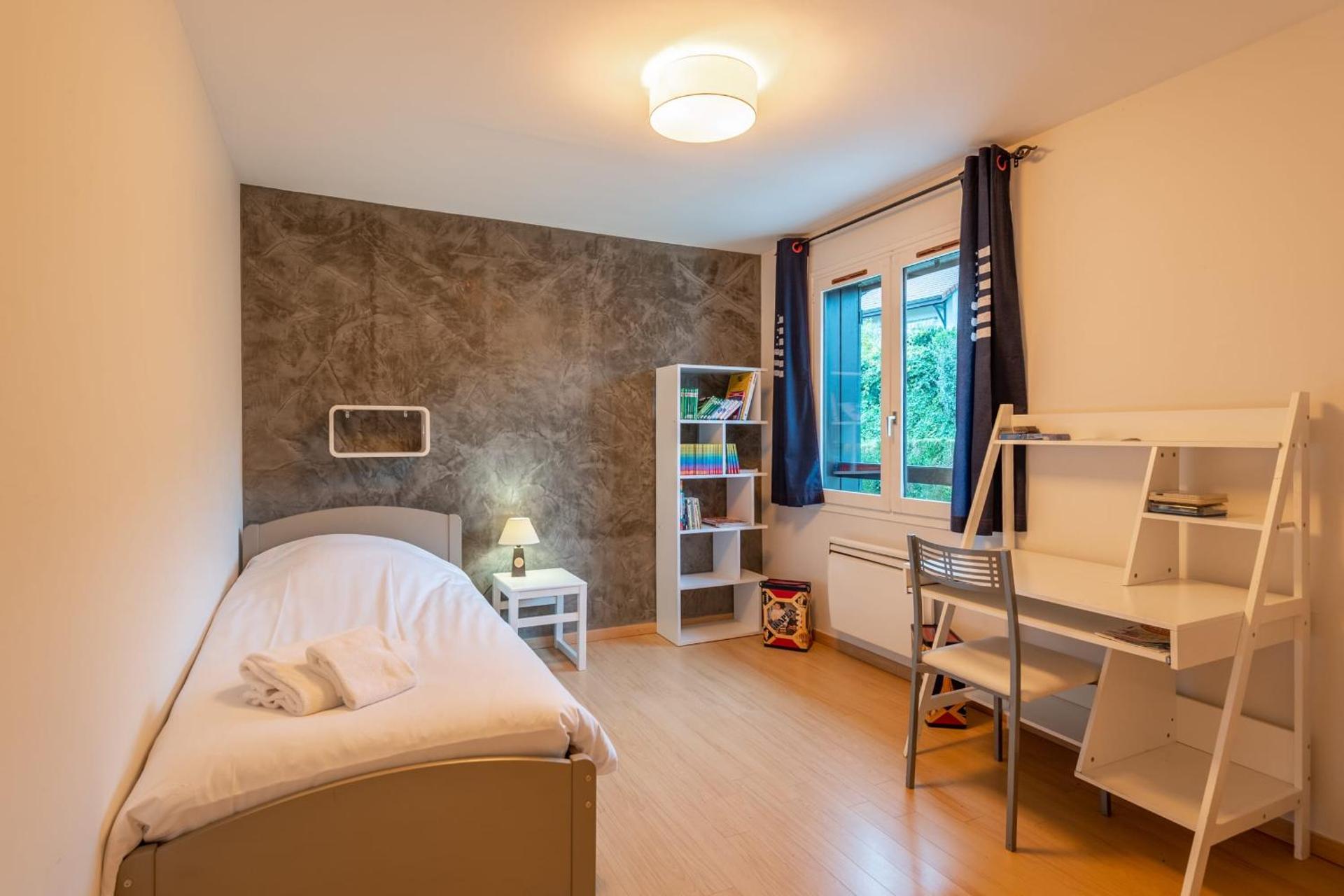 ALPILOC - Town house with garden and winter lounge