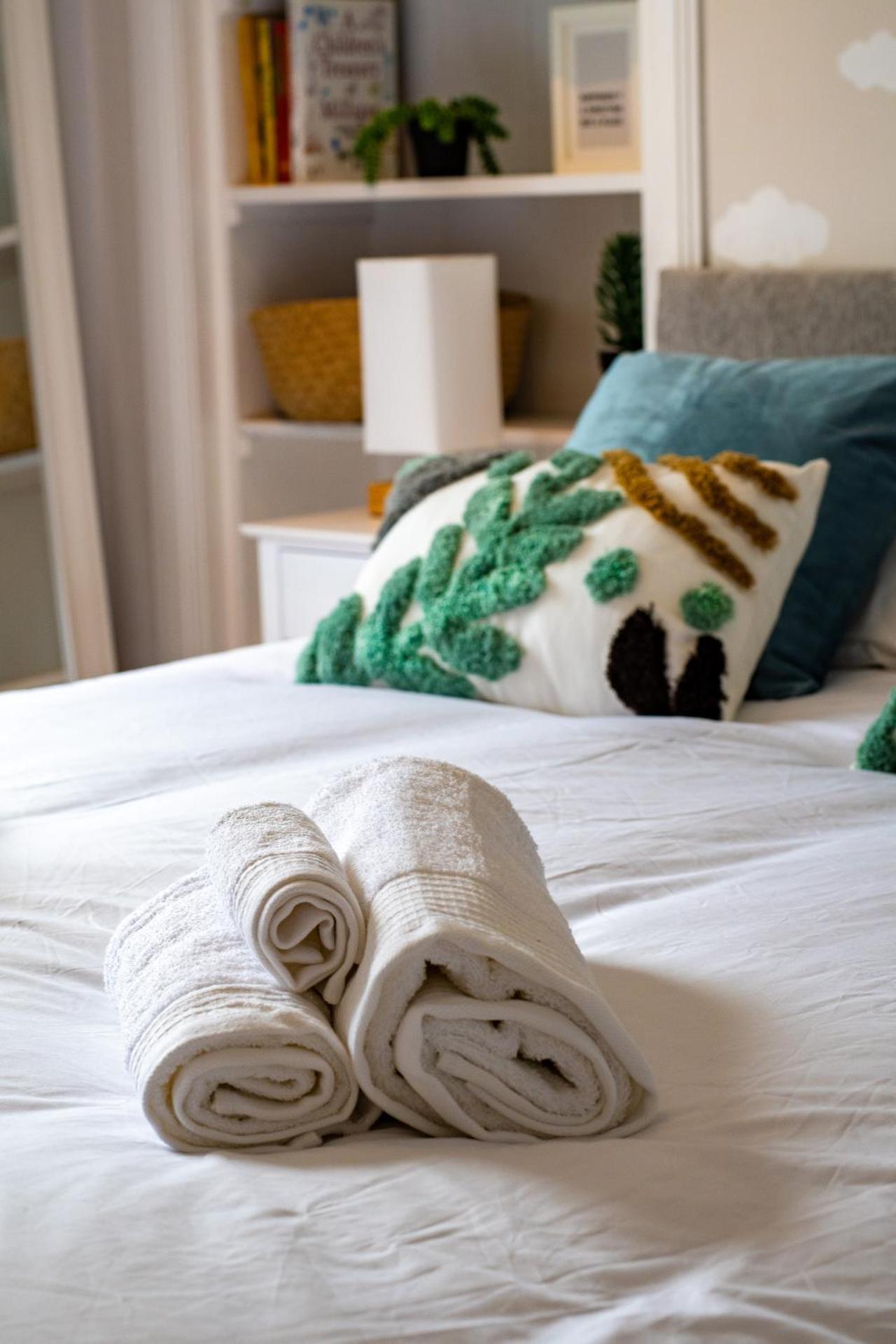 Linburn Cottage Dunfermline near Edinburgh