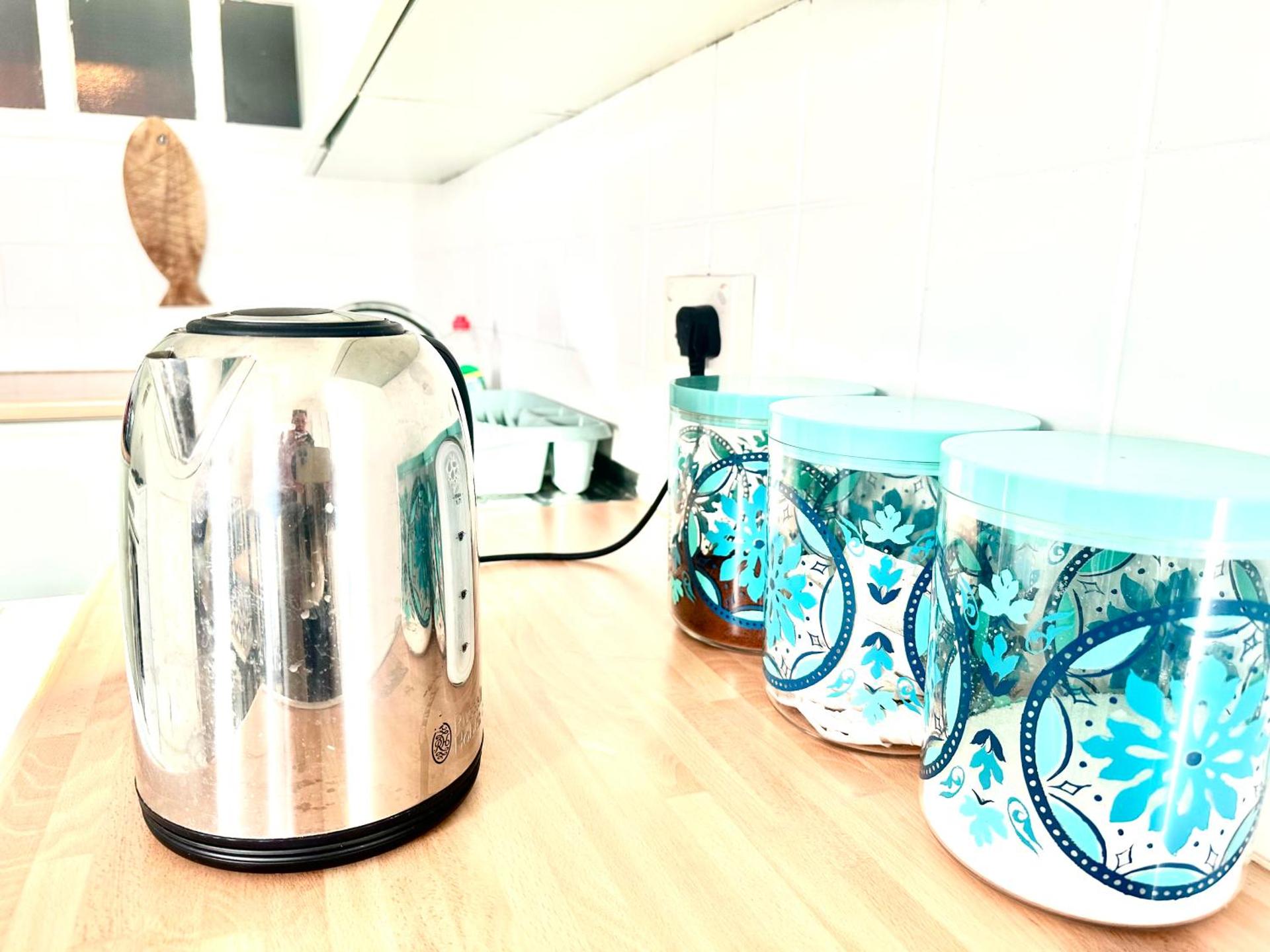 Coffee/tea facilities