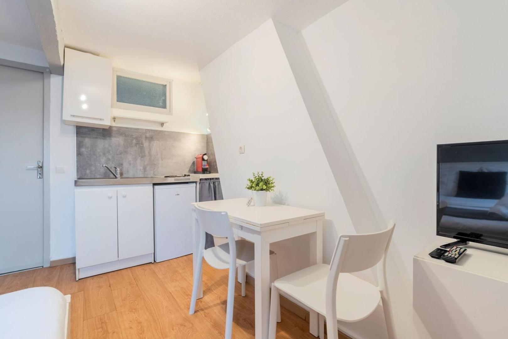 Functional studio and equipped