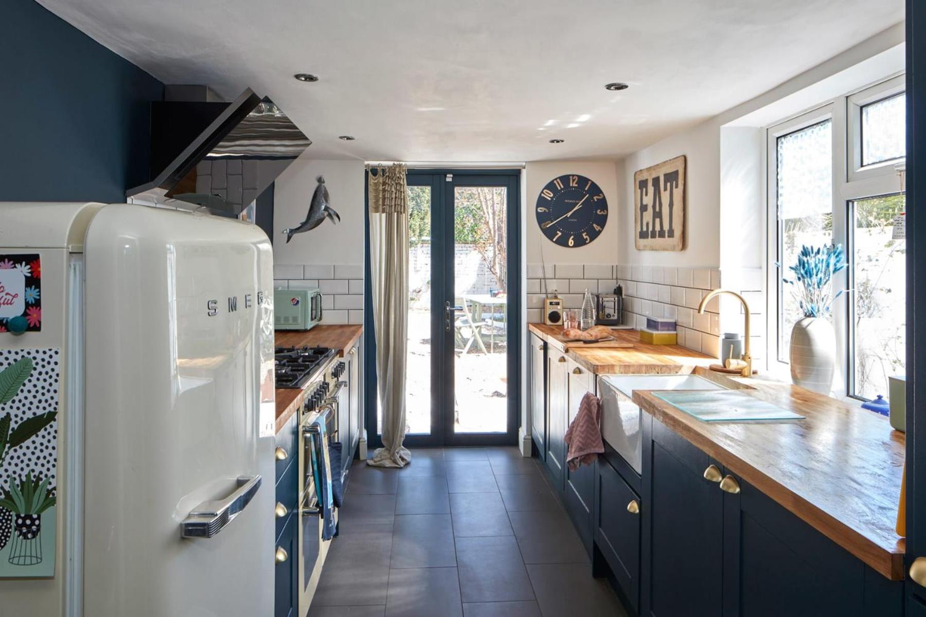 The Deal Abode by Coaste