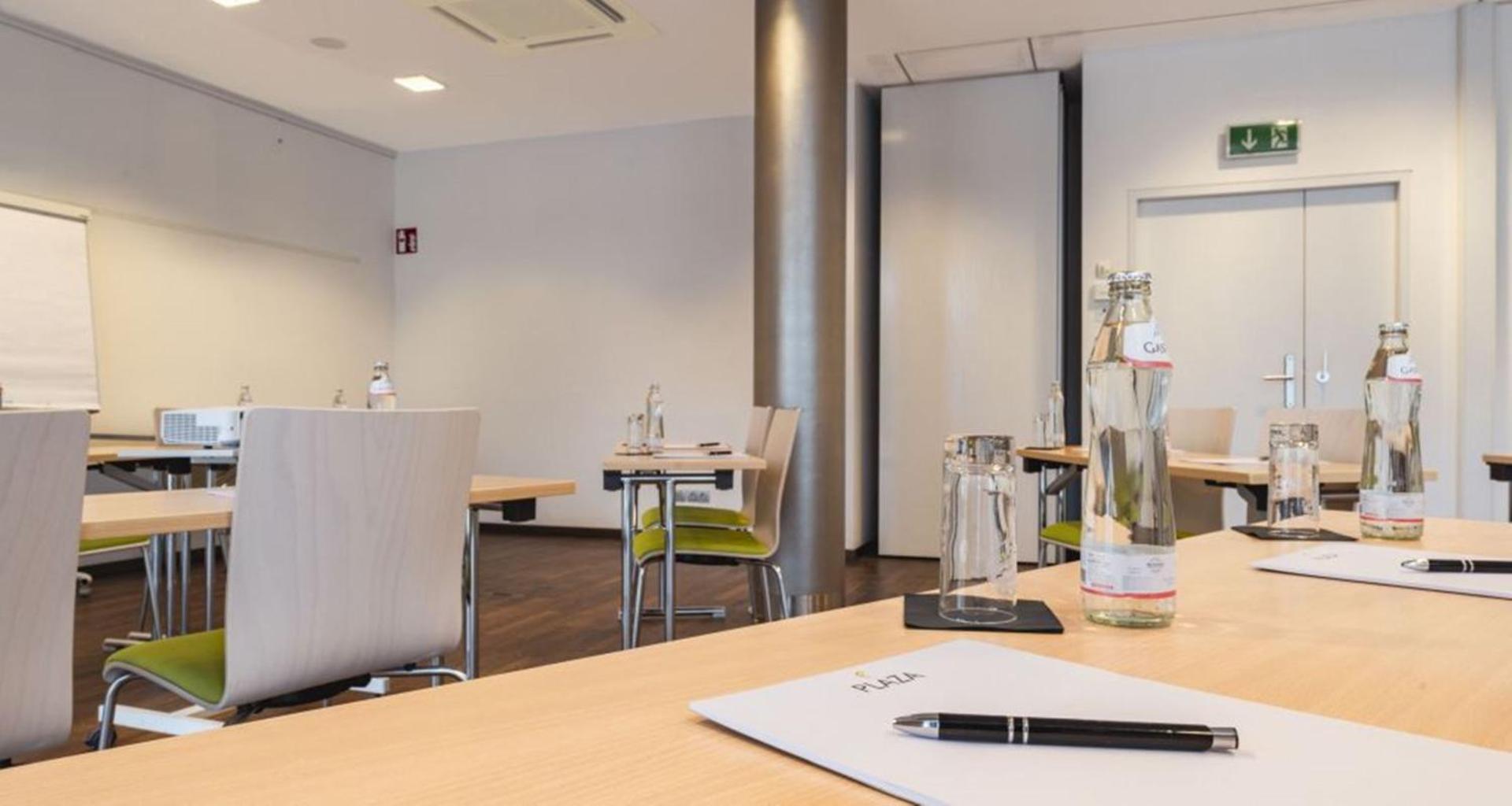 Meeting/conference room