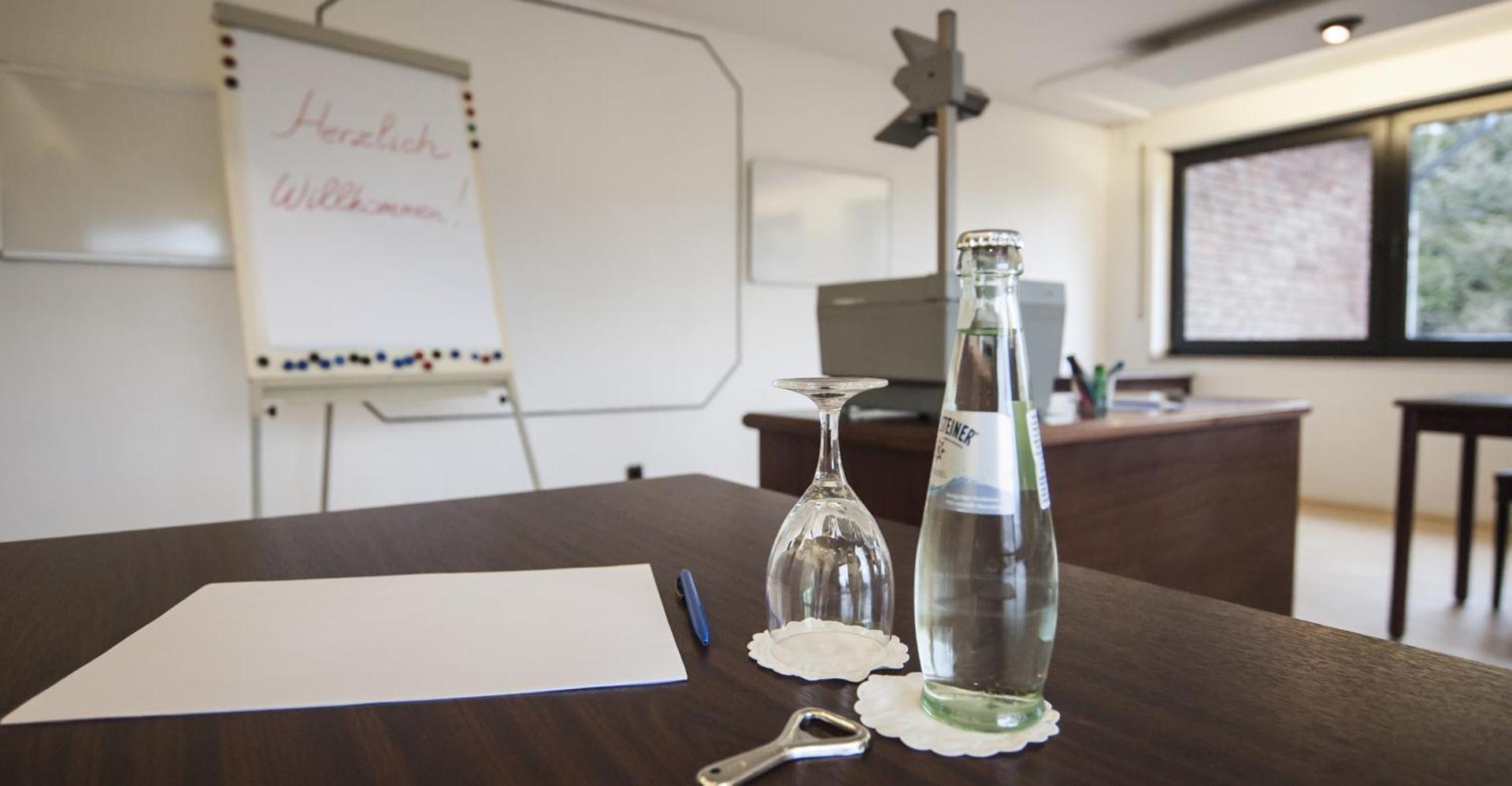 Meeting/conference room