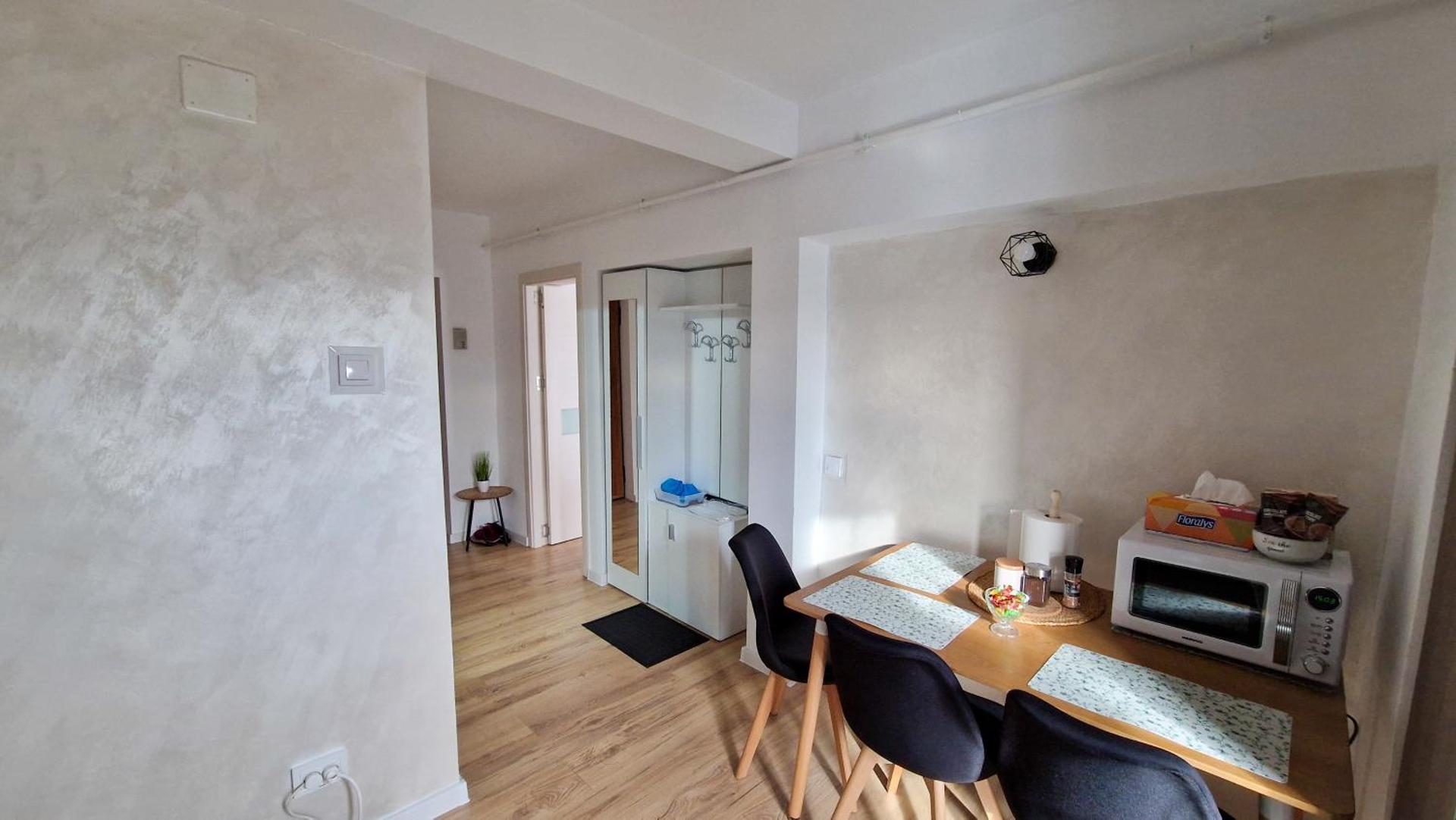 Central Modern View AP