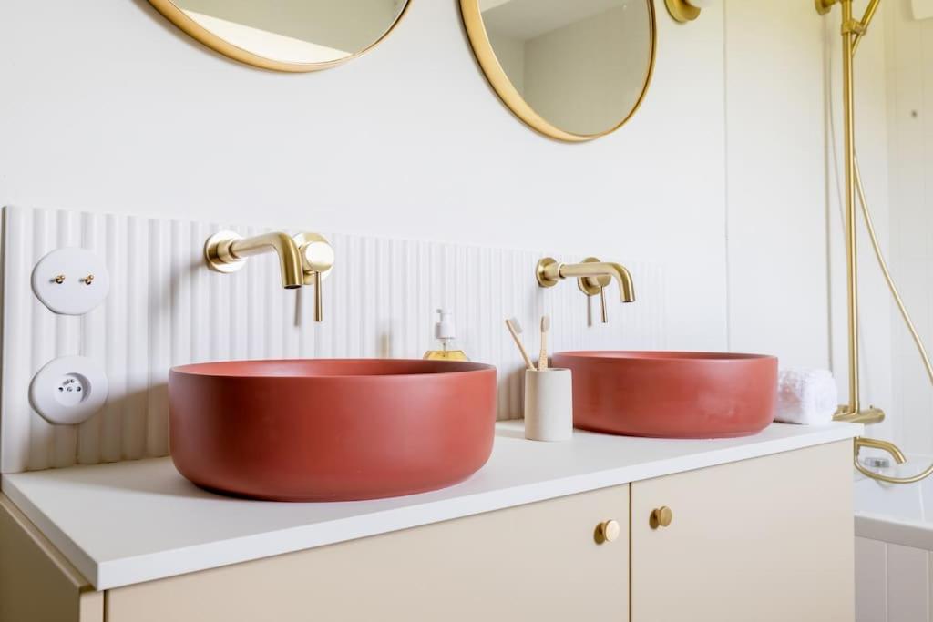 Maison des 11 Écluses-Vue sur le Canal d'Ille-et-Rance