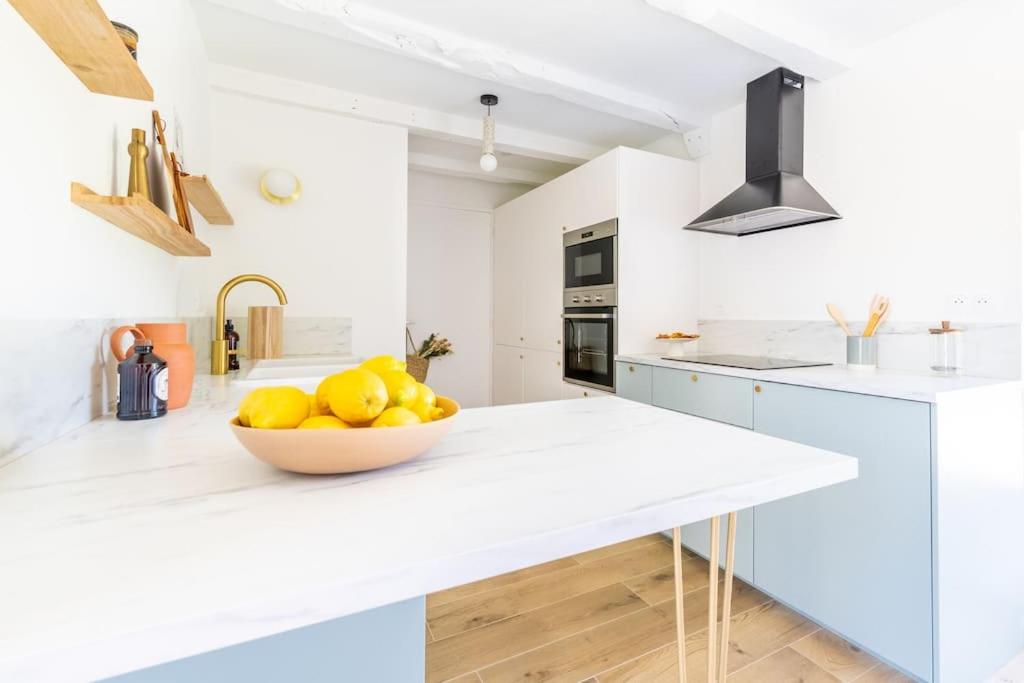 Maison des 11 Écluses-Vue sur le Canal d'Ille-et-Rance