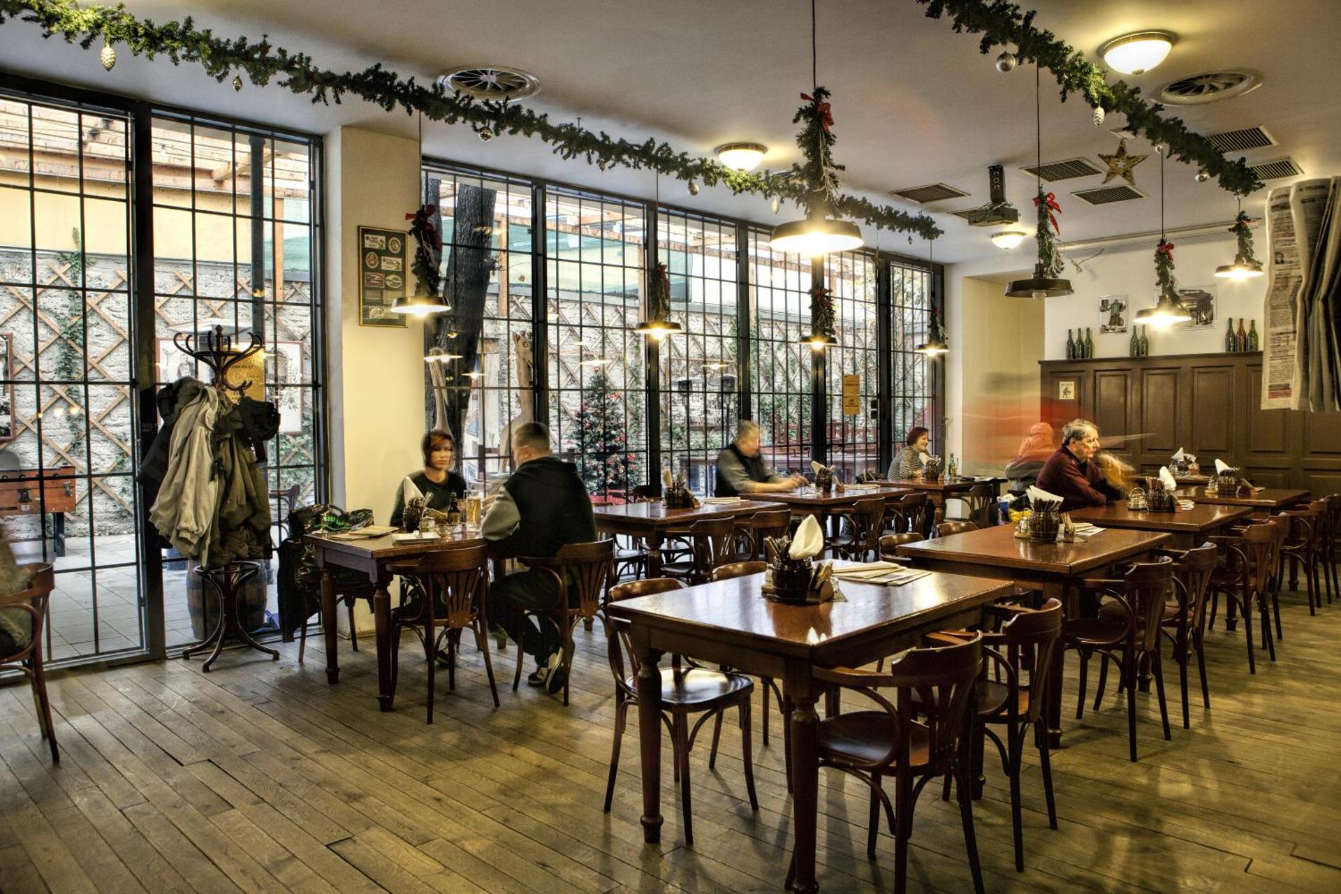 Restaurant/places to eat