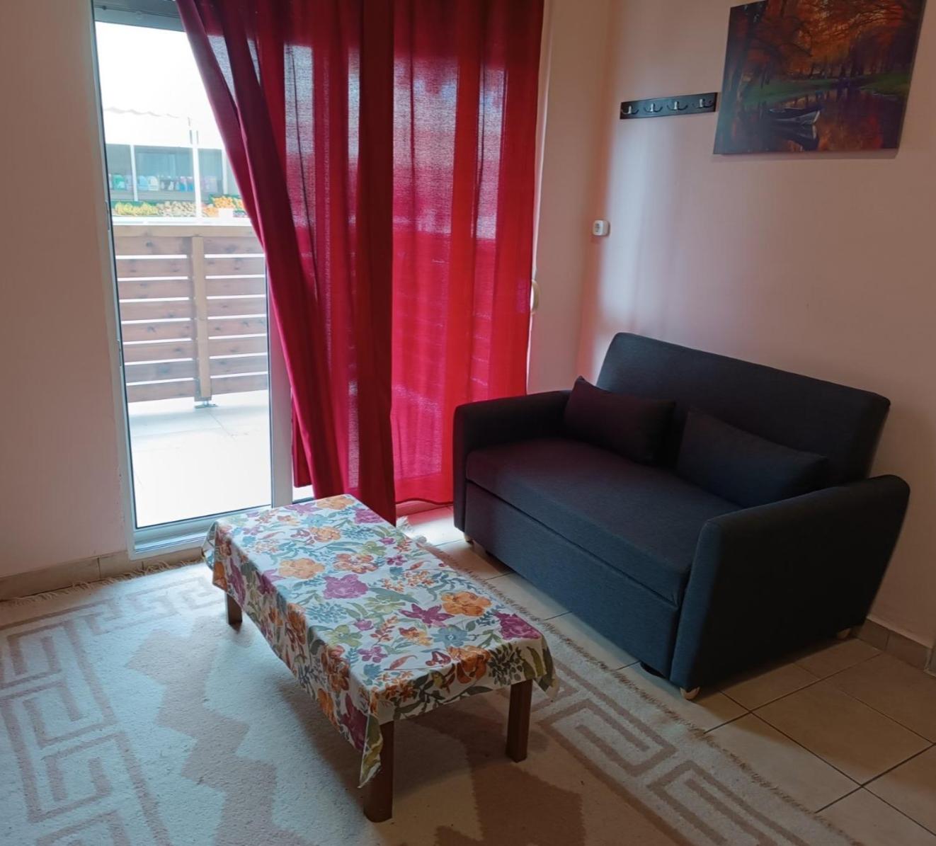 Nikolettas Studios Traditional House