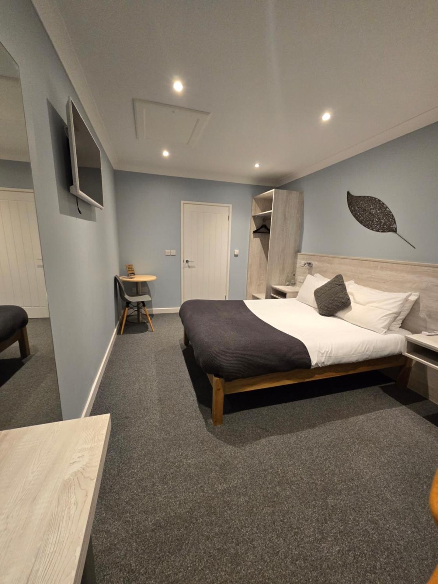 The Woodmans Cottage