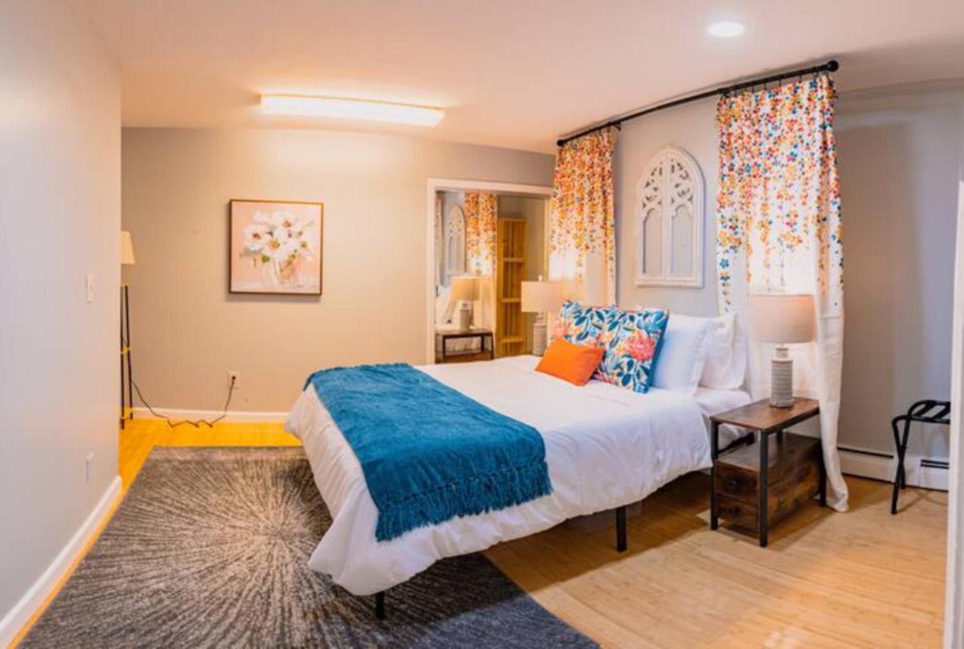 New Beautiful Apartment In Bayonne near Subway Path Train Manhattan NYC