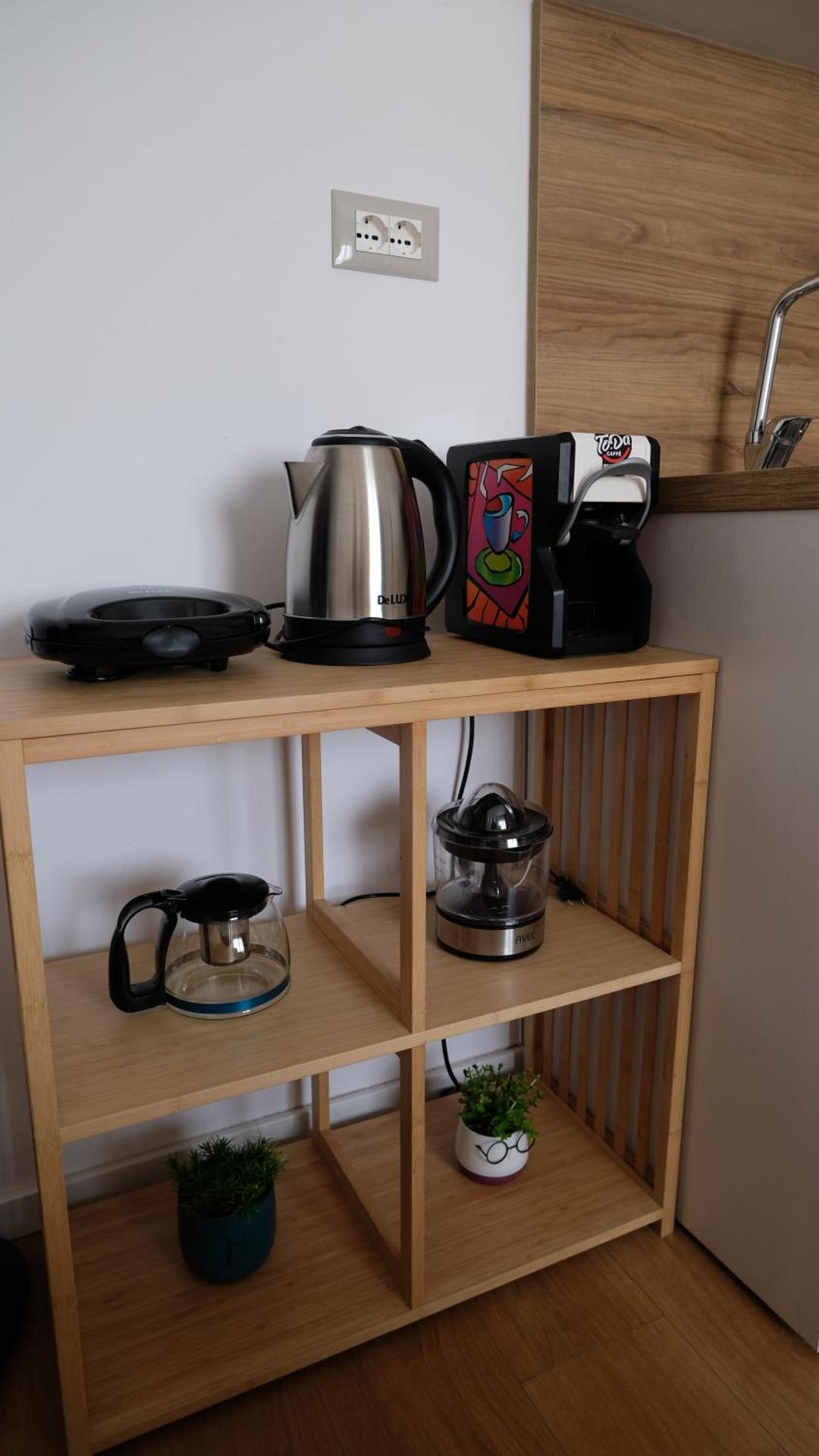 Coffee/tea facilities