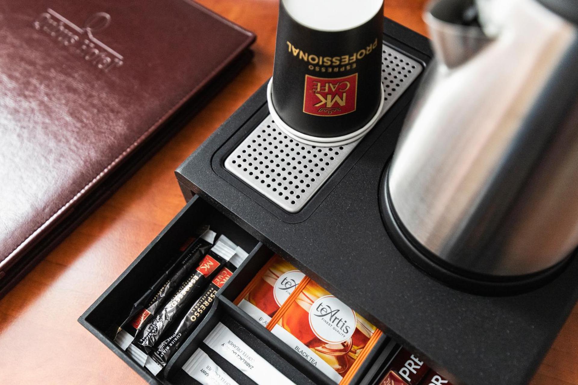 Coffee/tea facilities