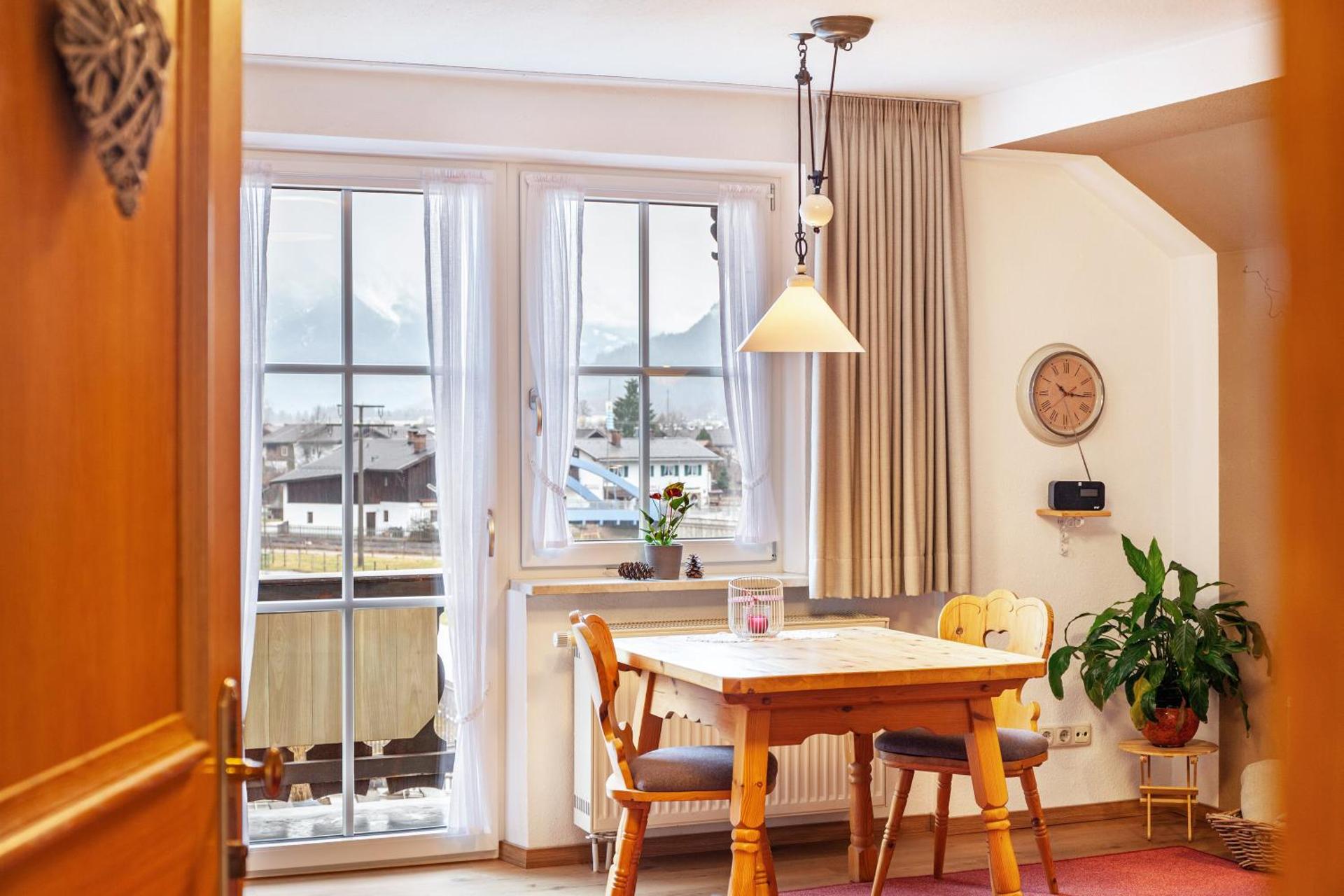 Ferienwohnung Zugspitzblick