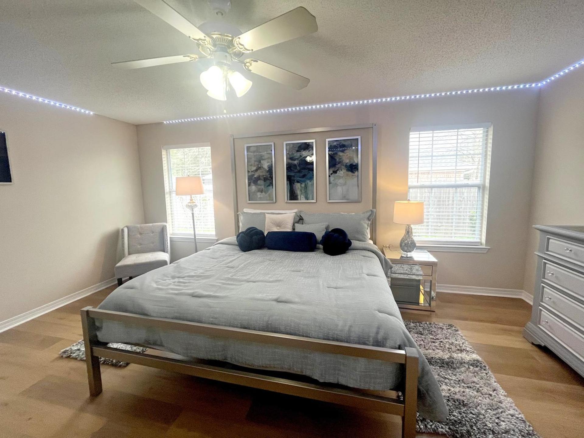 Photo of the whole room