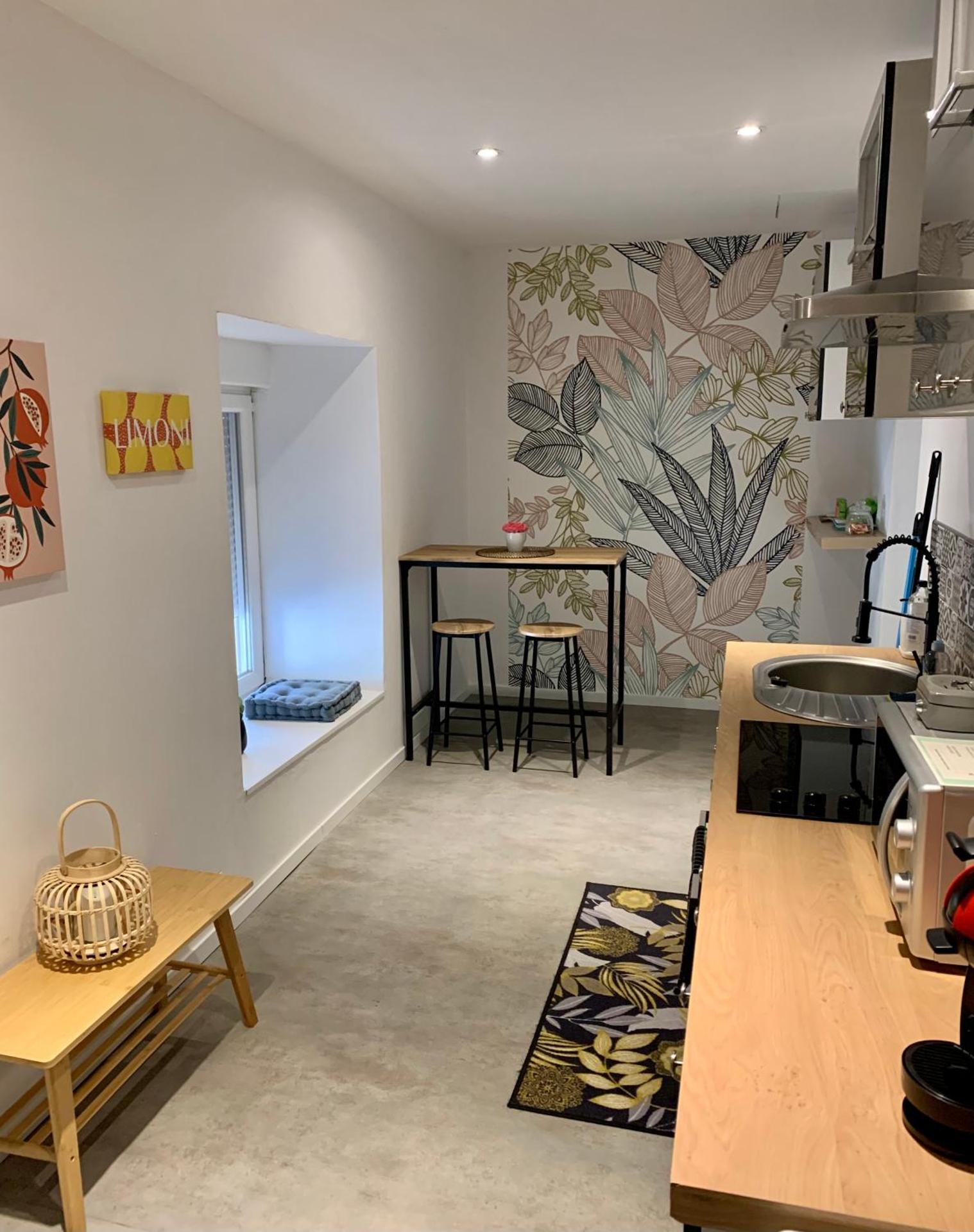 Chez SOPHIE, logement avec jacuzzi et salle cinéma